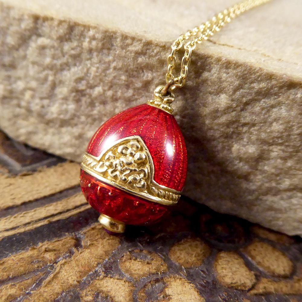 Edwardian Vintage Necklace with Ruby and Diamond Set of Red Enamel and Gold Pendant