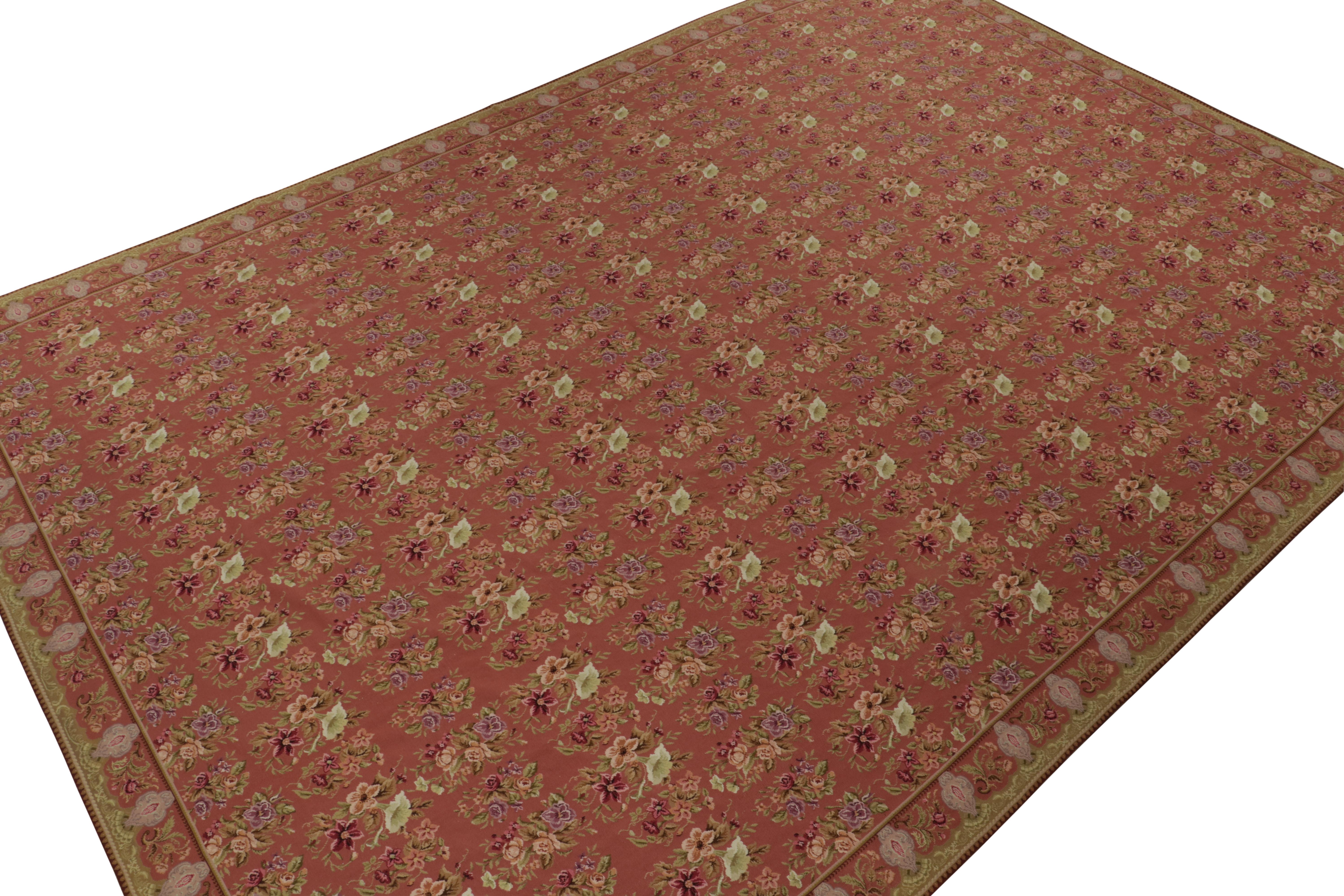 Ce tapis vintage de 12x18 est une réimpression unique d'anciennes œuvres anglaises du même style. Fait à la main en laine de Chine vers 1980-1990.

Plus loin dans la conception : 

Ce tapis particulier bénéficie d'une échelle plus gracieuse que la