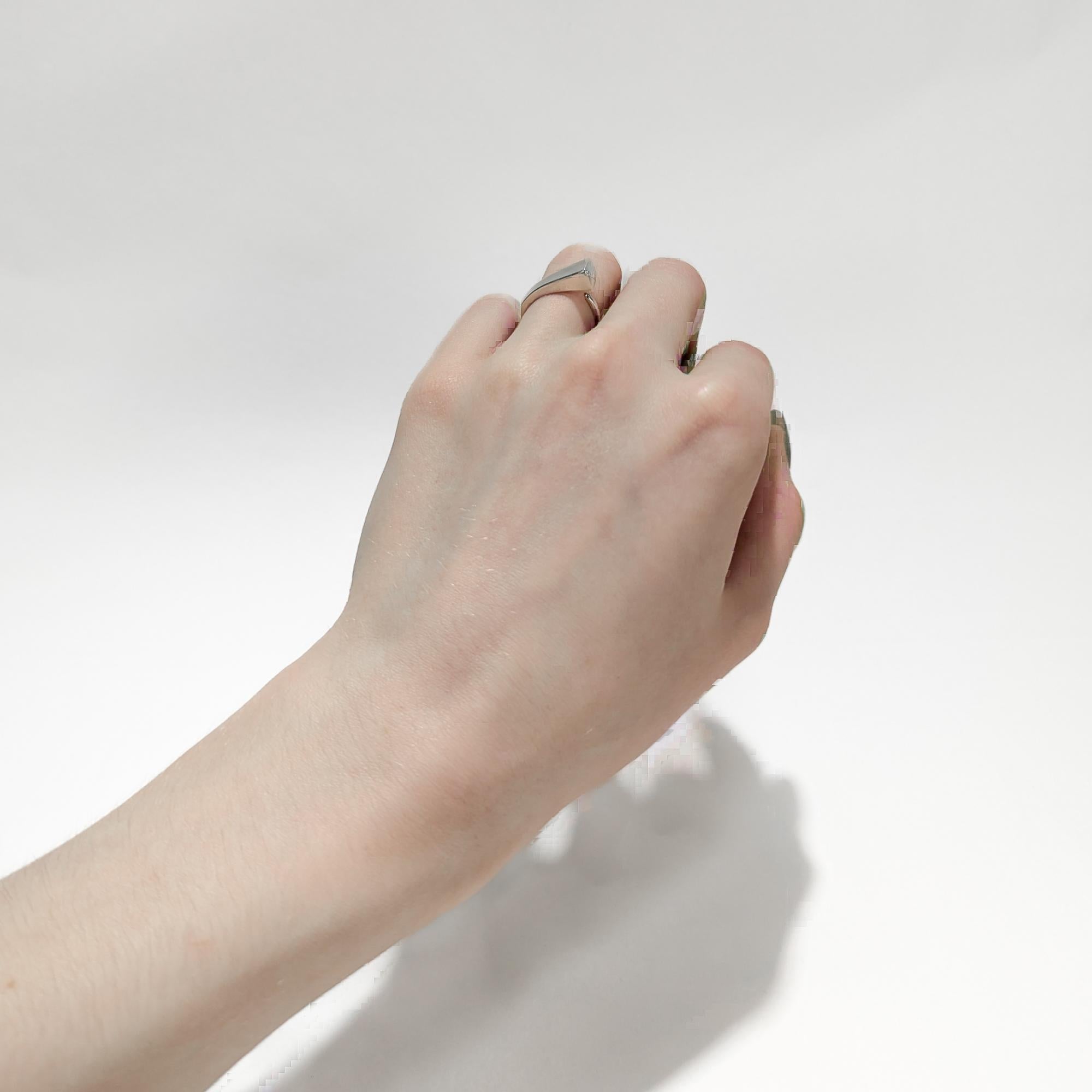 Anello d'epoca in argento Sterling Neils Erik From Modernist 'Square Cut Nail' (chiodo a taglio quadrato) in vendita 8