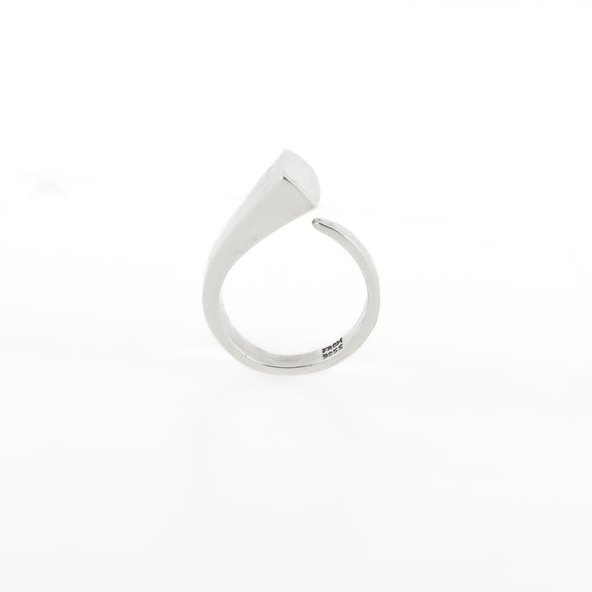 da uomo o donna Anello d'epoca in argento Sterling Neils Erik From Modernist 'Square Cut Nail' (chiodo a taglio quadrato) in vendita