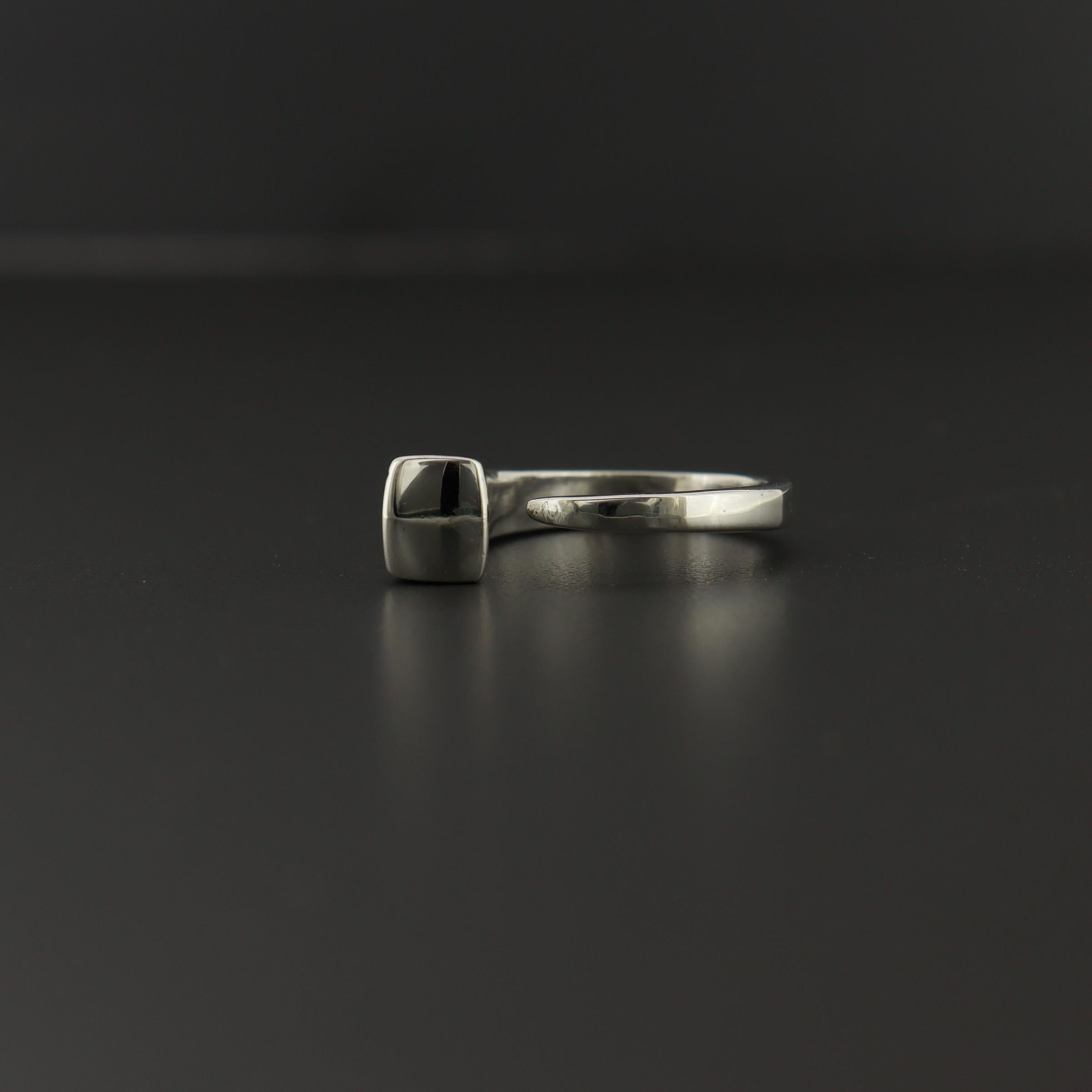Anello d'epoca in argento Sterling Neils Erik From Modernist 'Square Cut Nail' (chiodo a taglio quadrato) in vendita 4