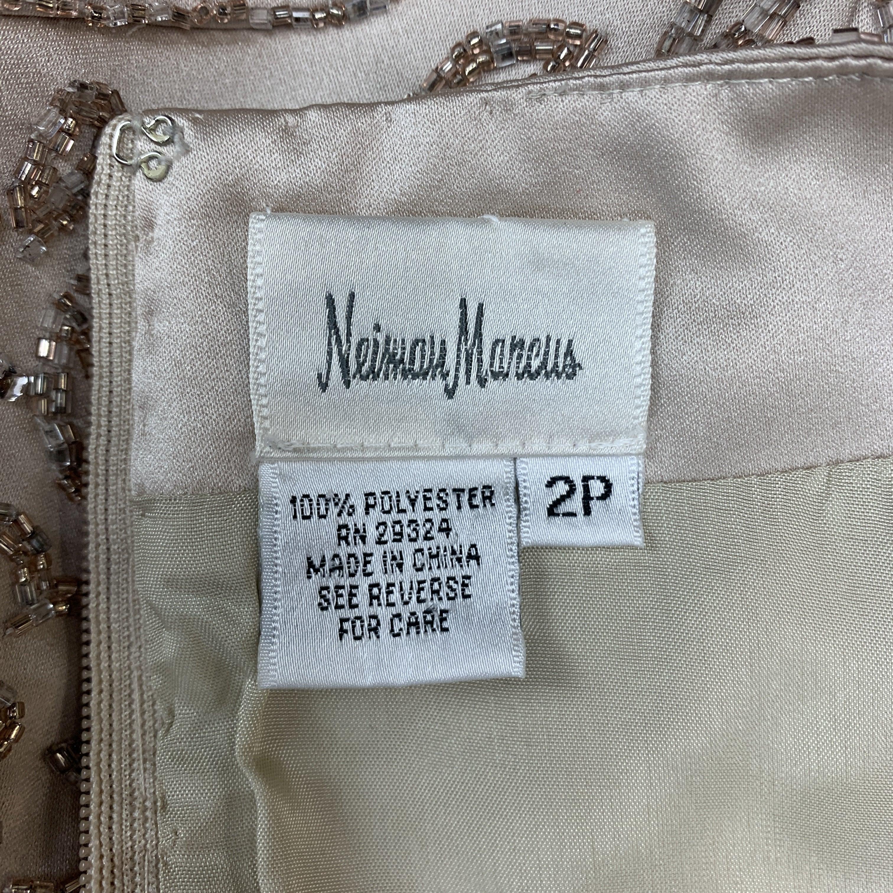Vintage NEIMAN MARCUS Size 2 Beige Beaded Satin Shell Top For Sale 4