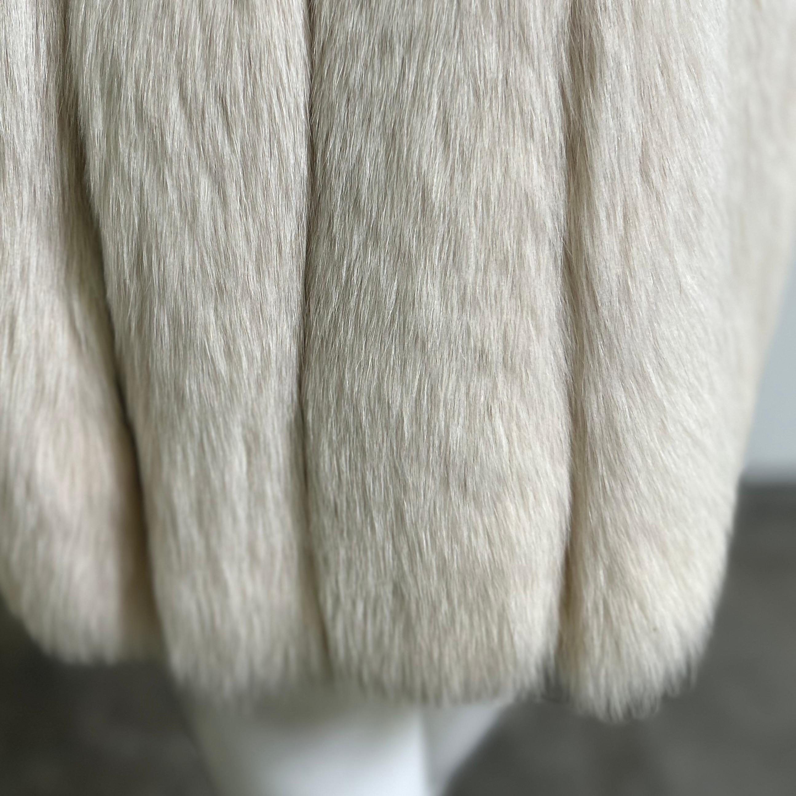 Vintage Neiman Marcus White Arctic Fox Fur Jacket/ Coat 3