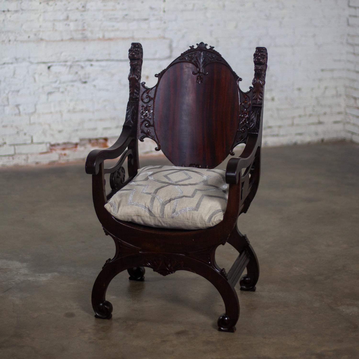 Vintage Neo Renaissance Style Lion Head Savonarola Throne Chair w/Mahogany Frame For Sale 11