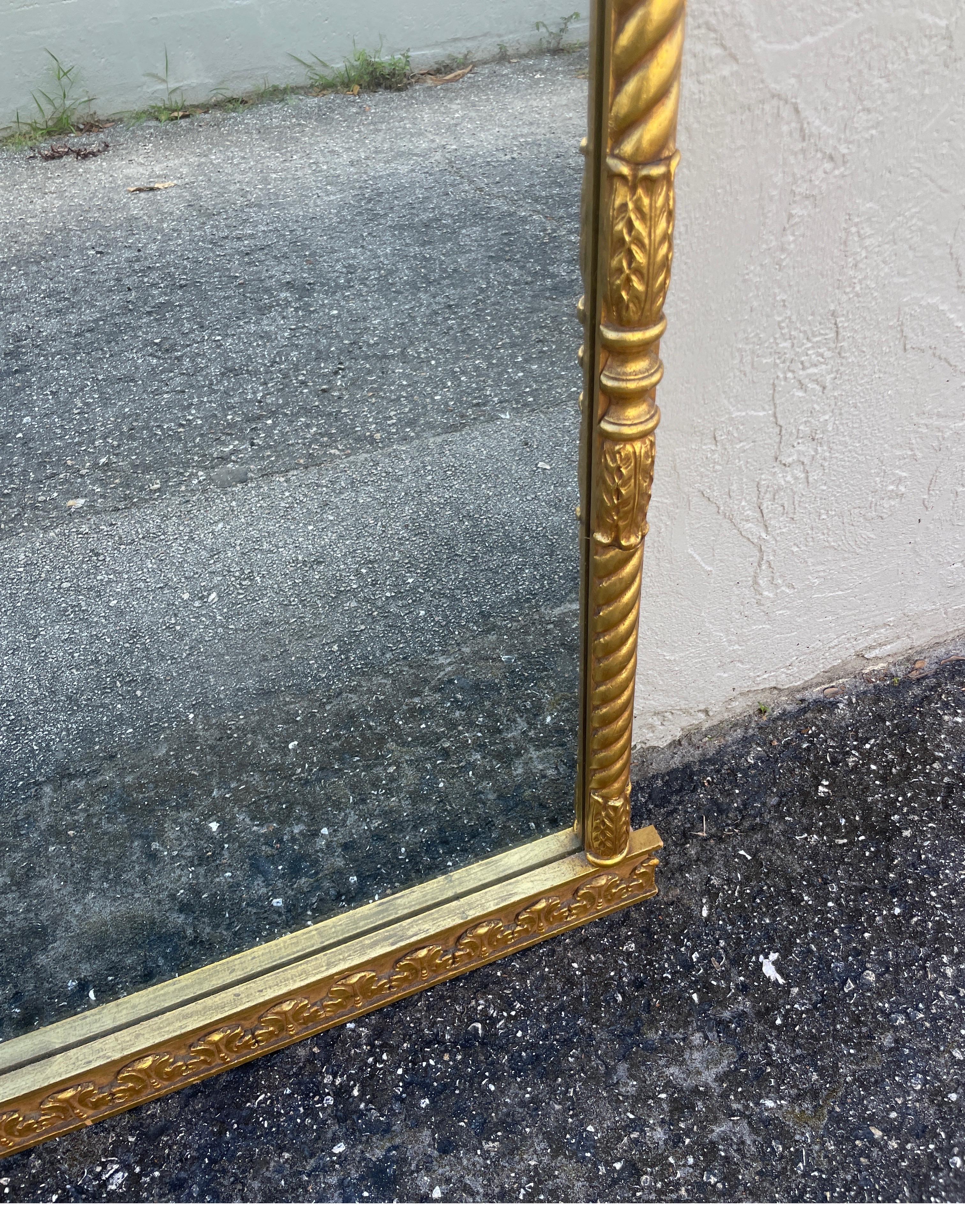 20th Century Vintage Neoclassical Arched Giltwood Mirror