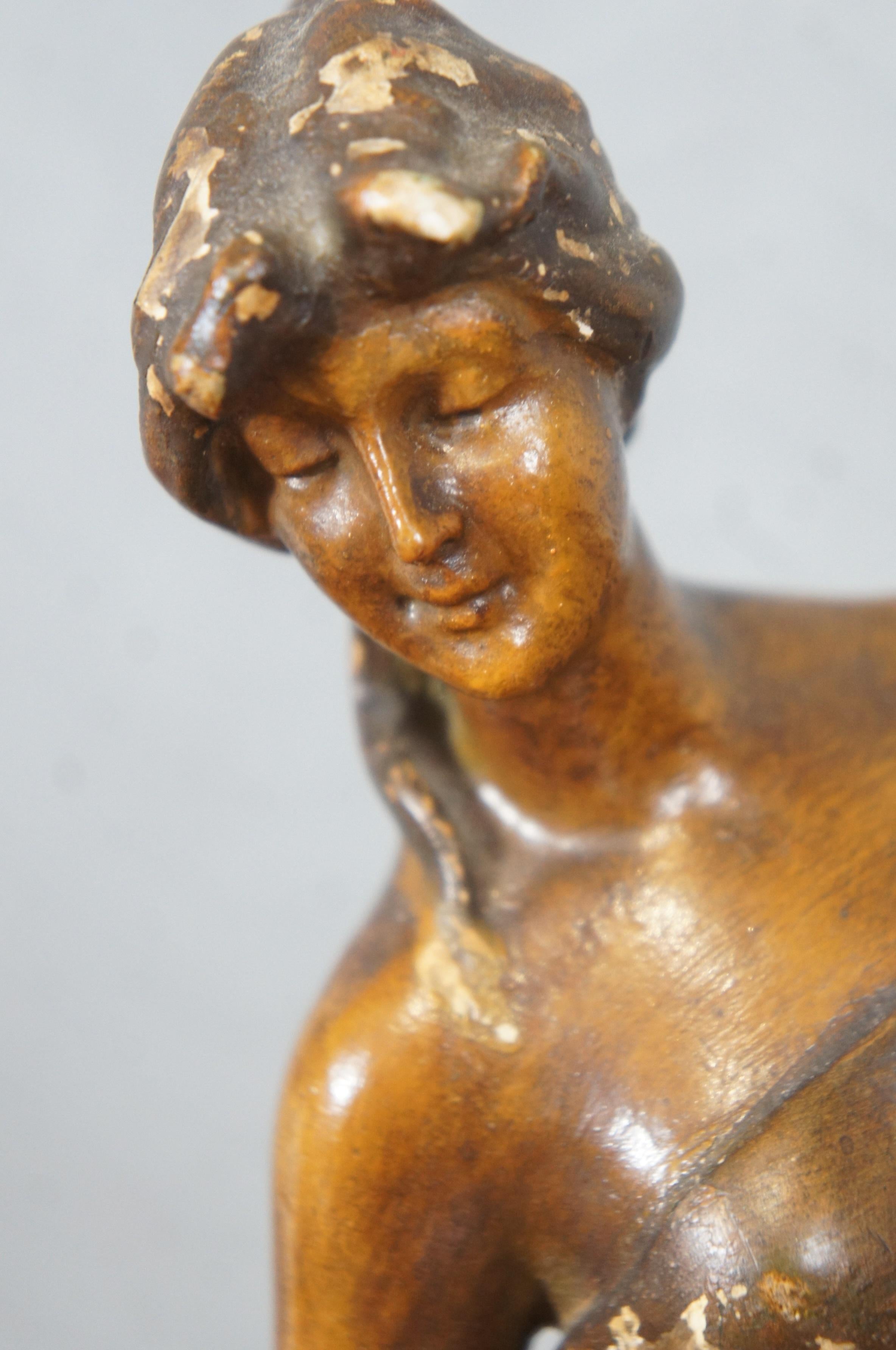 Vintage Neoclassico Dama in gesso con brocca Statua Vaso di gemme 16