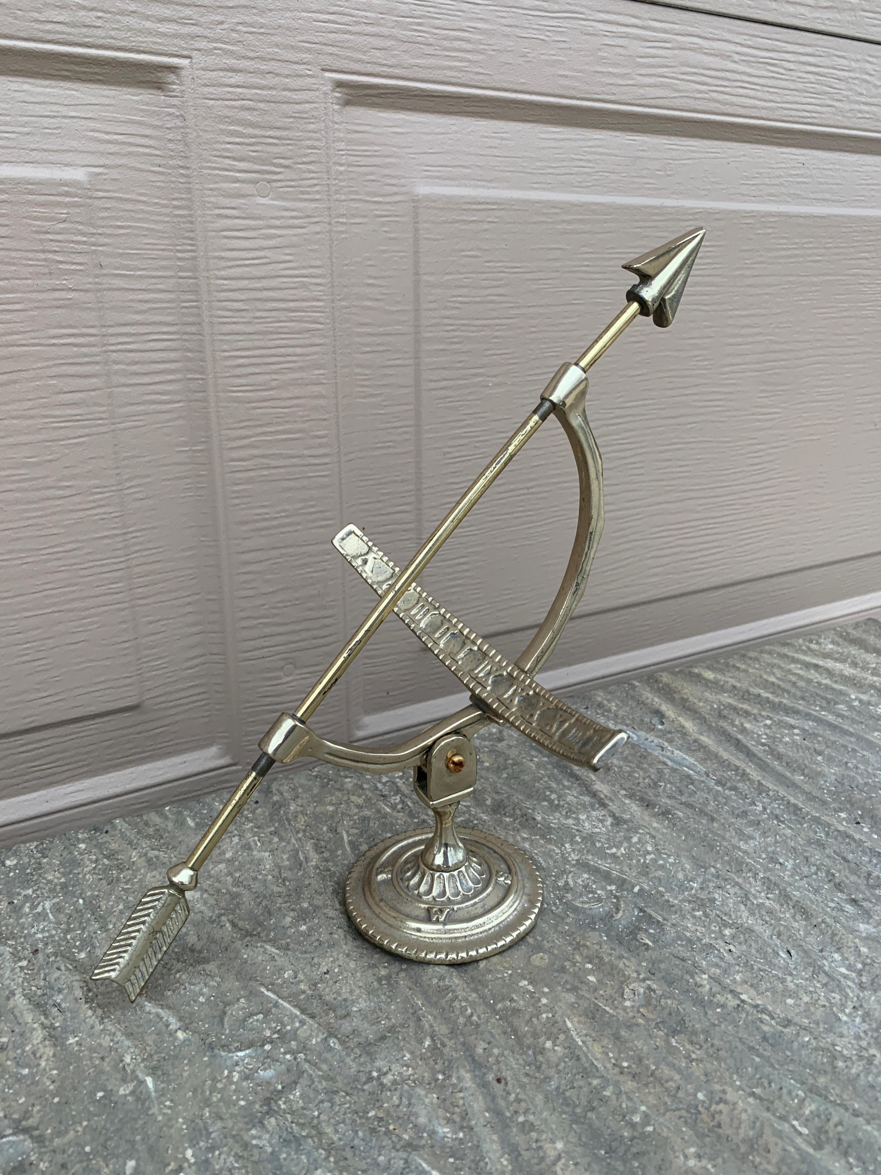 Américain Cadran solaire armillaire de jardin en laiton de style néoclassique français en vente