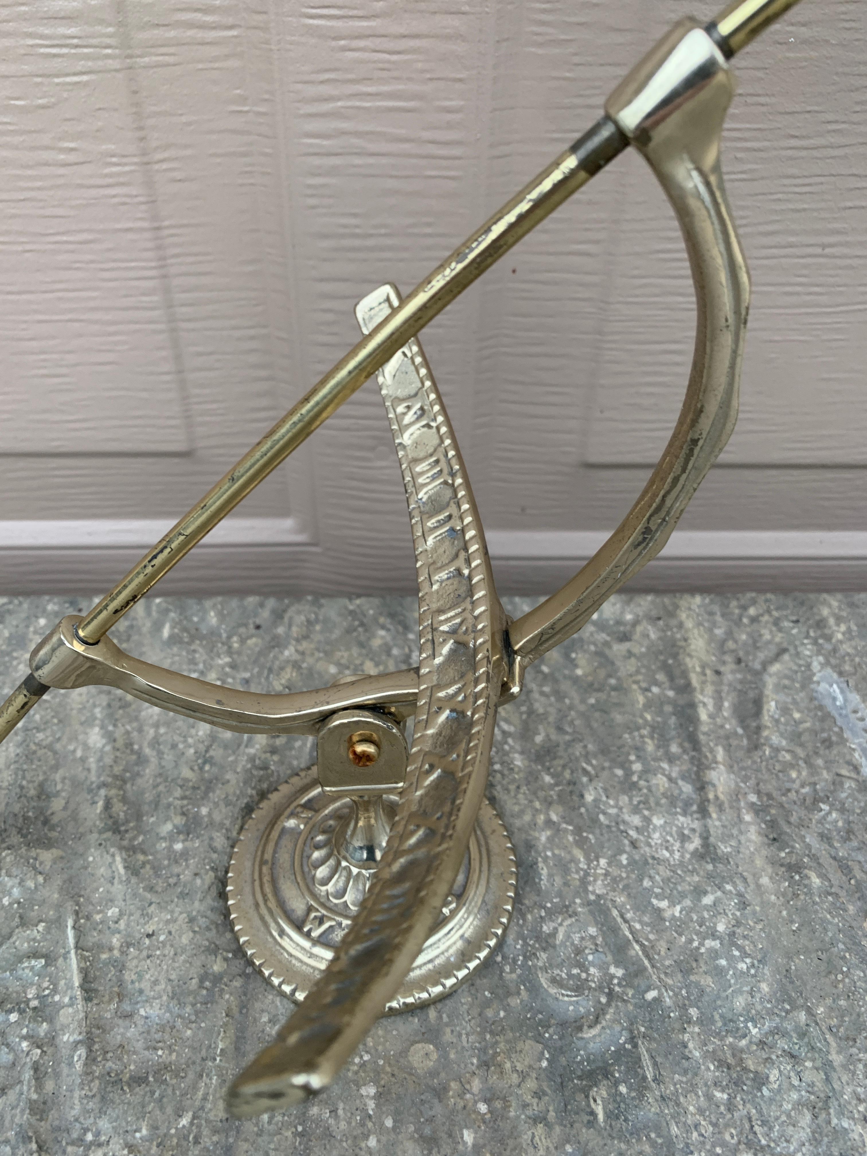 20ième siècle Cadran solaire armillaire de jardin en laiton de style néoclassique français en vente