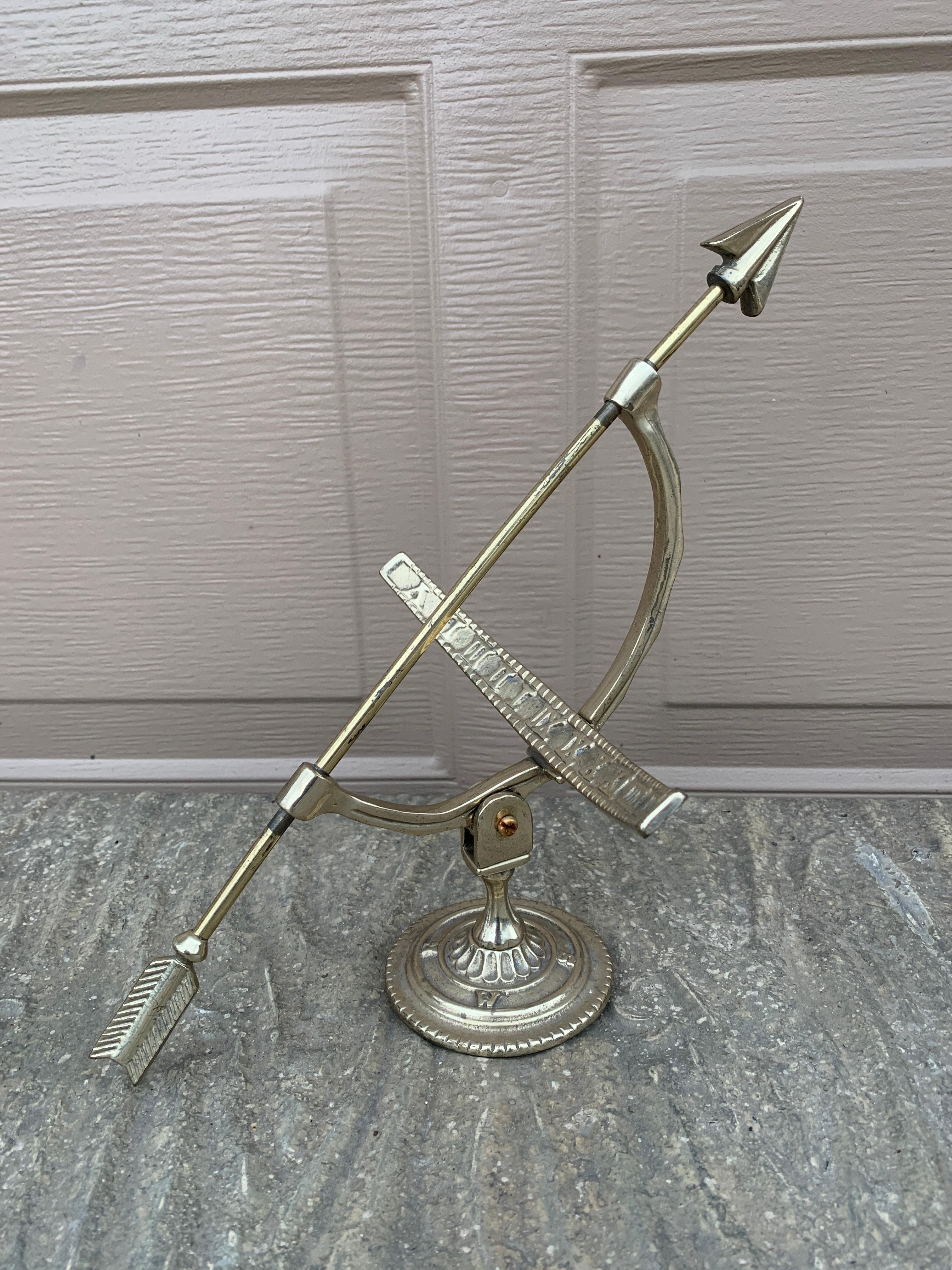 Cadran solaire armillaire de jardin en laiton de style néoclassique français en vente 2