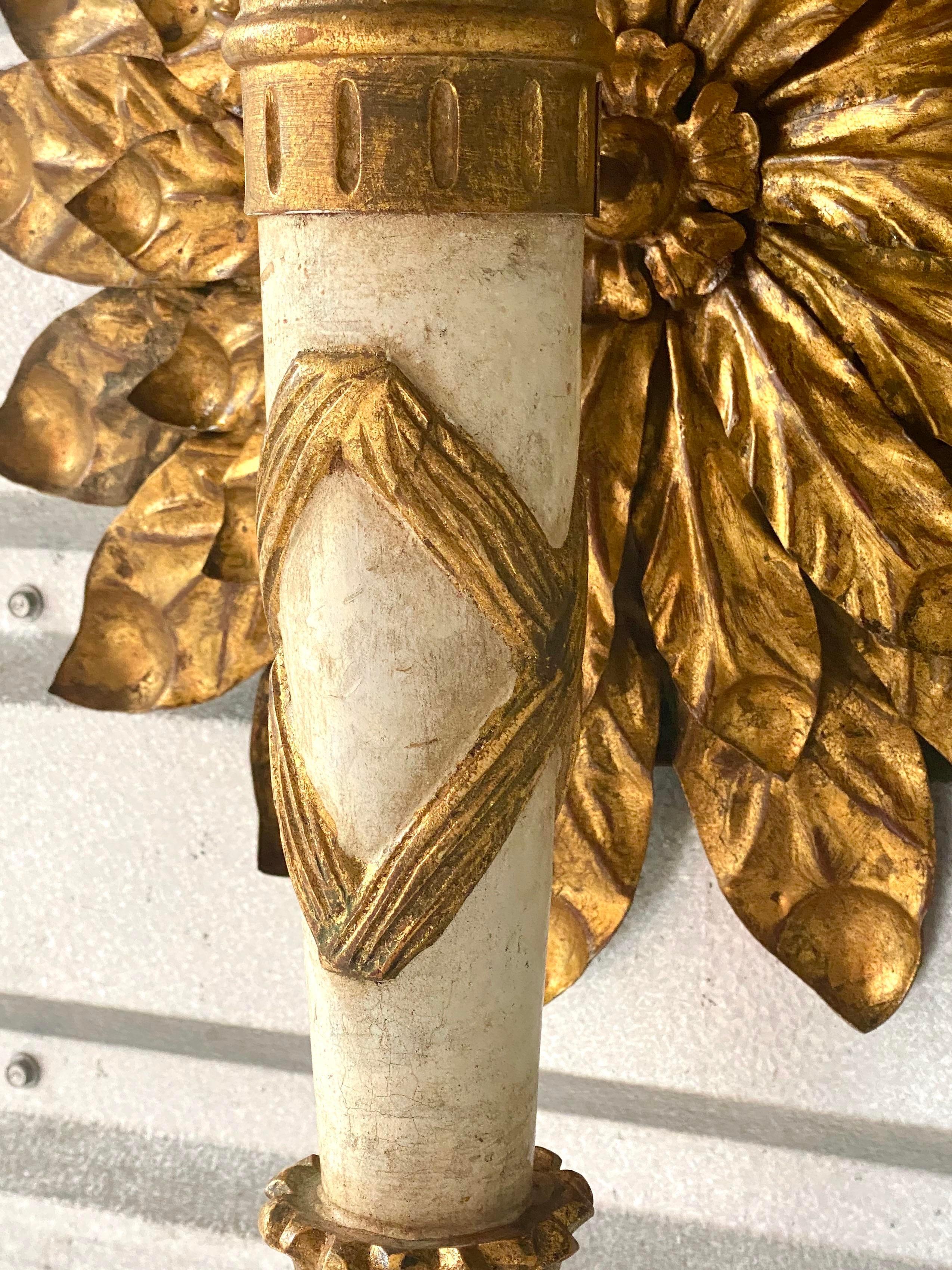 20th Century Vintage Neoclassical Gilt Flower Wall Lamp For Sale