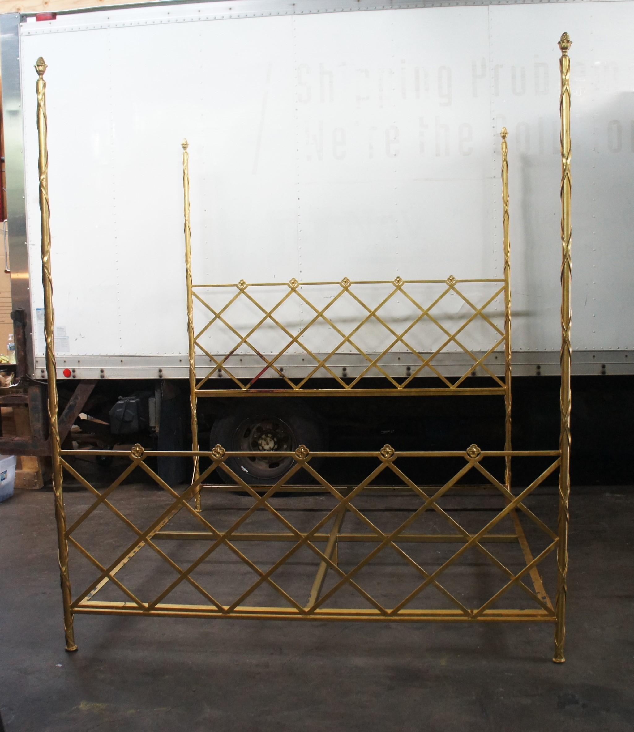 Vintage Neoclassical Modern Gold Leaf King Size Poster Bed Lattice Tester Canopy For Sale 7