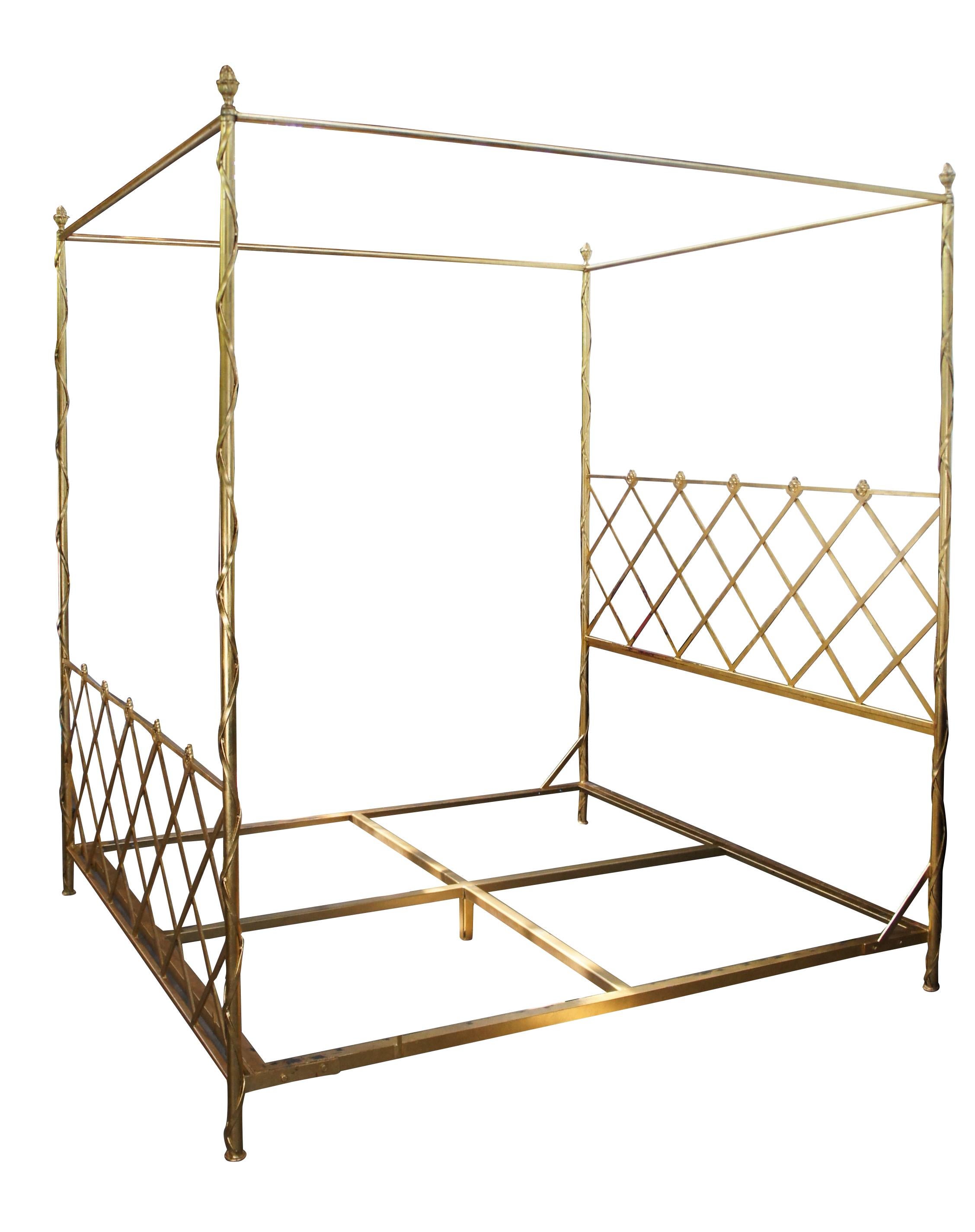 Vintage Neoclassical Modern Gold Leaf King Size Poster Bed Lattice Tester Canopy In Good Condition For Sale In Dayton, OH
