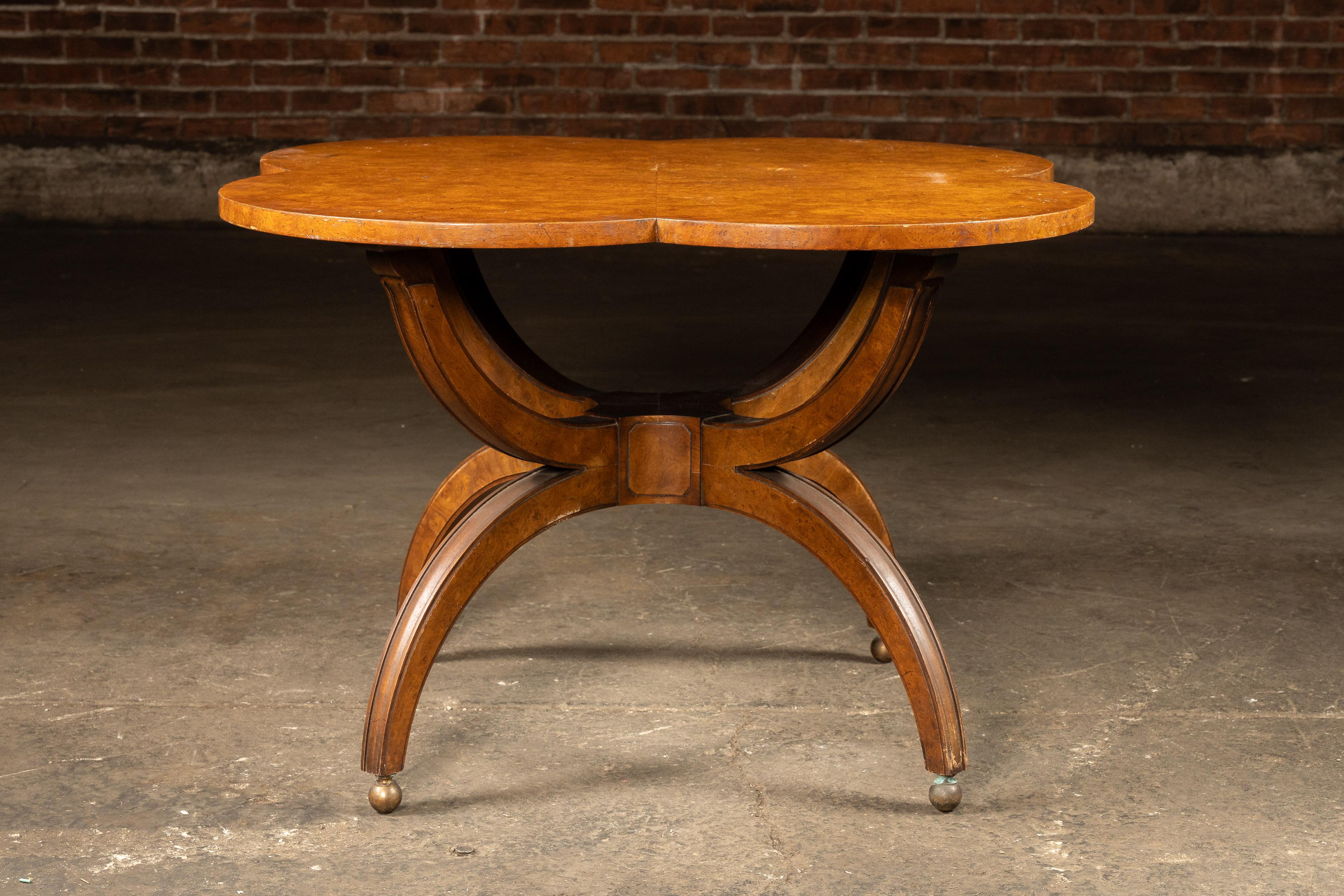20th Century Vintage Neoclassical Quatrefoil Parlor Table For Sale