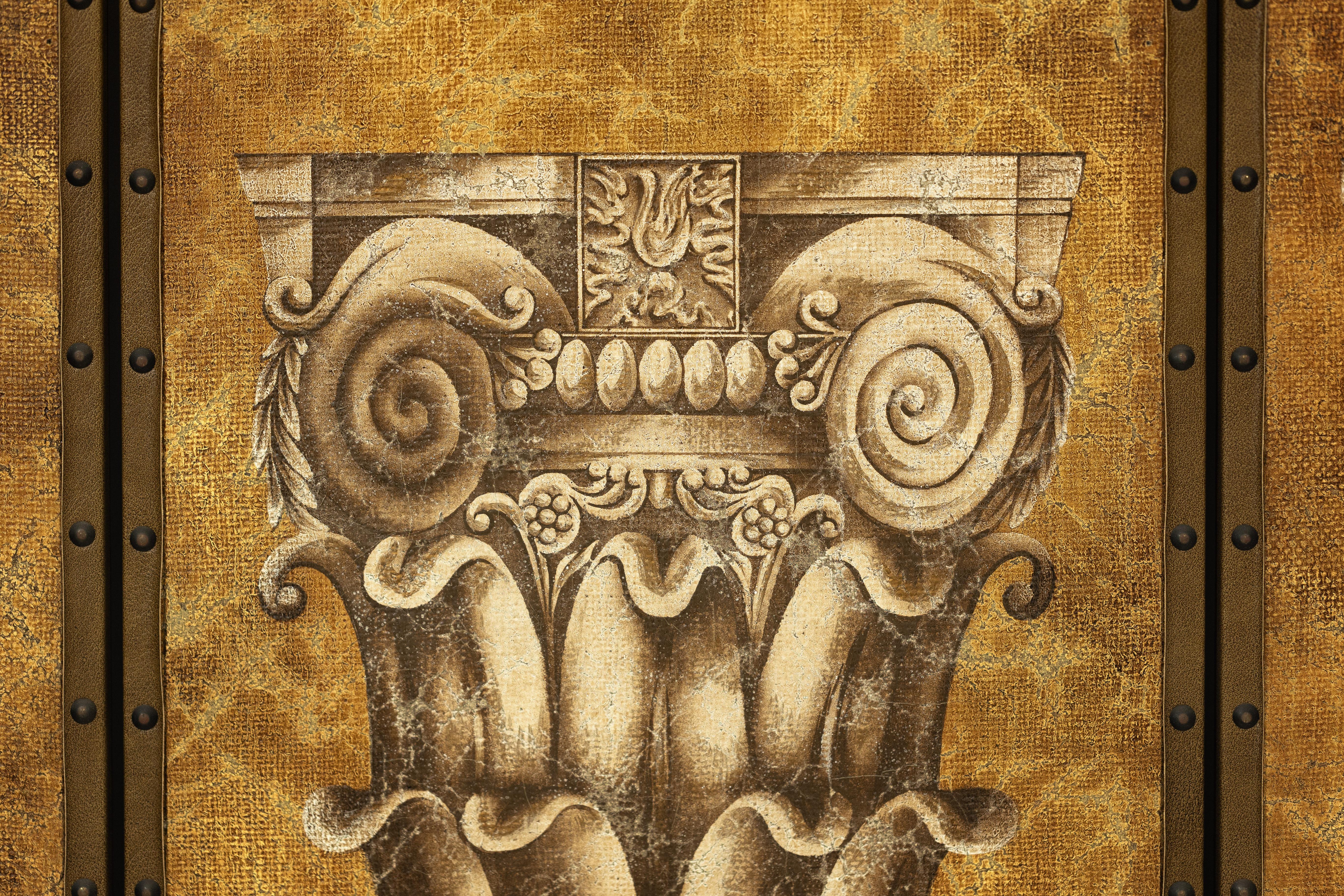 Divisorio a schermo pieghevole in stile neoclassico con motivi architettonici in vendita 1