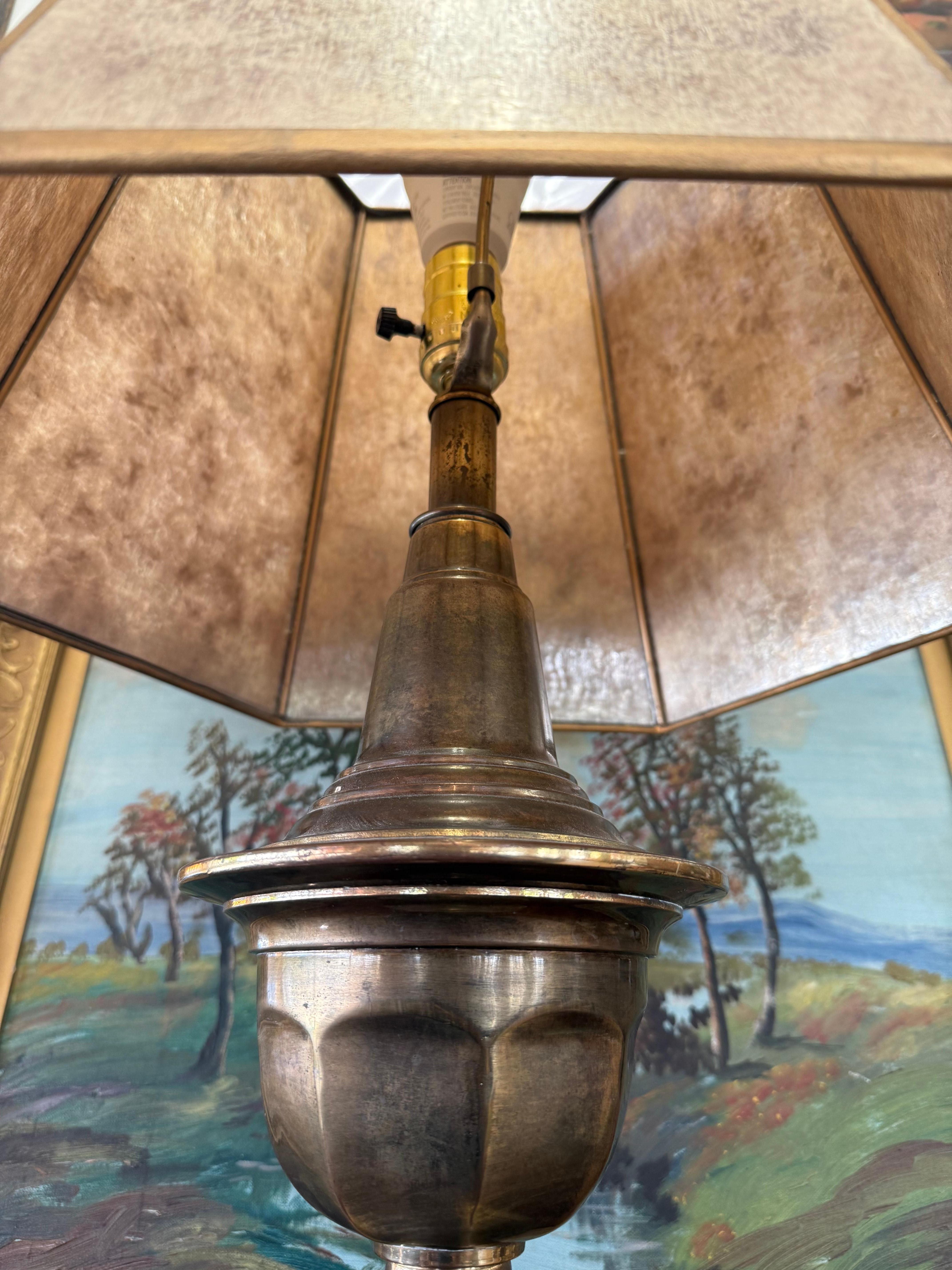 Vintage Neoclassical Style Table Lamp with Classic Urn Shape Base In Good Condition For Sale In Seattle, WA