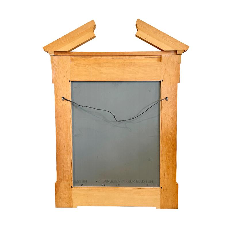 Espejo de madera de estilo neoclásico vintage con rotura  Frontón en Bueno estado para la venta en Wichita, KS