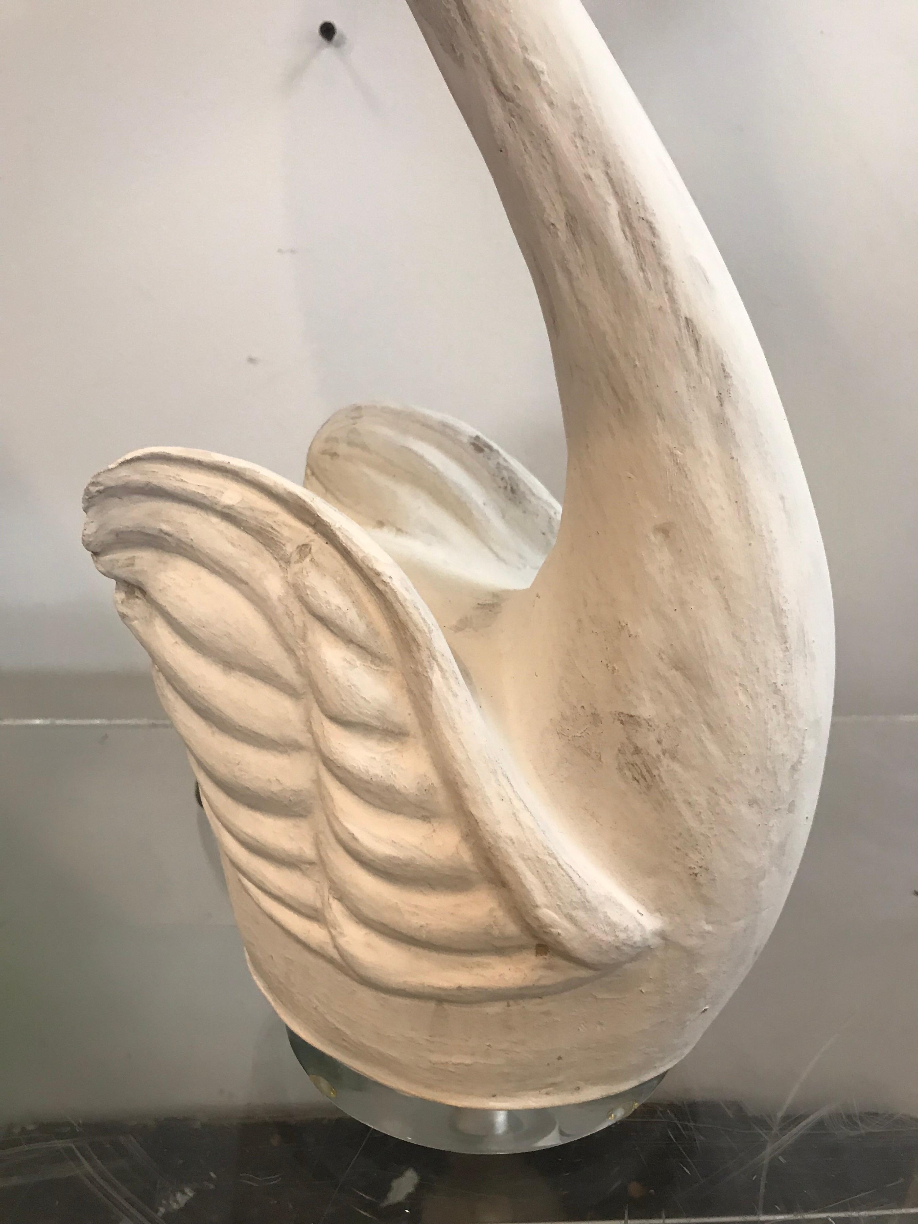 Vintage Neoclassical Swan Form Table Lamp in Plaster For Sale 3