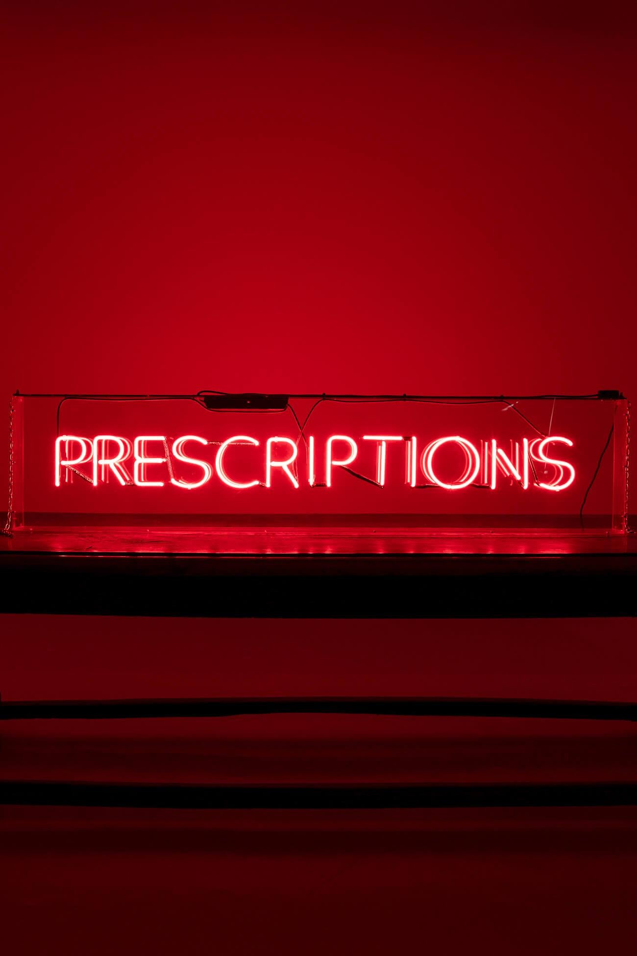 Vintage Neon Chemist Sign in a Perspex Box, 20th Century For Sale 8