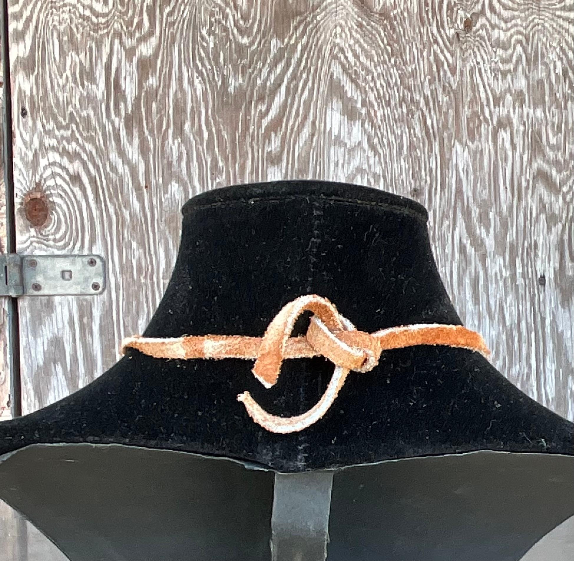 Collana di perline in terracotta nepalese vintage in vendita 4
