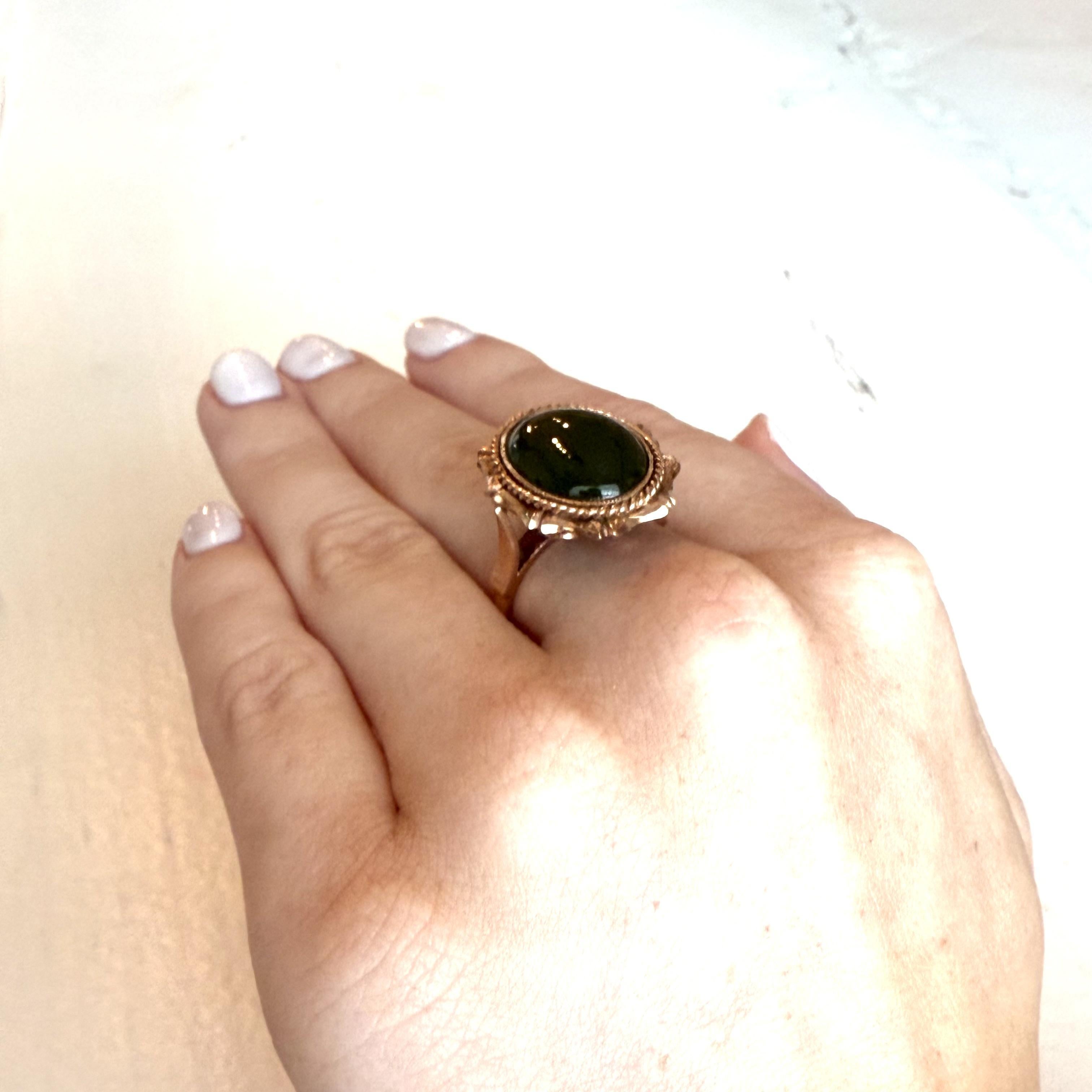 Rétro Anello di giada nefrite vintage in oro rosa 14K in vendita