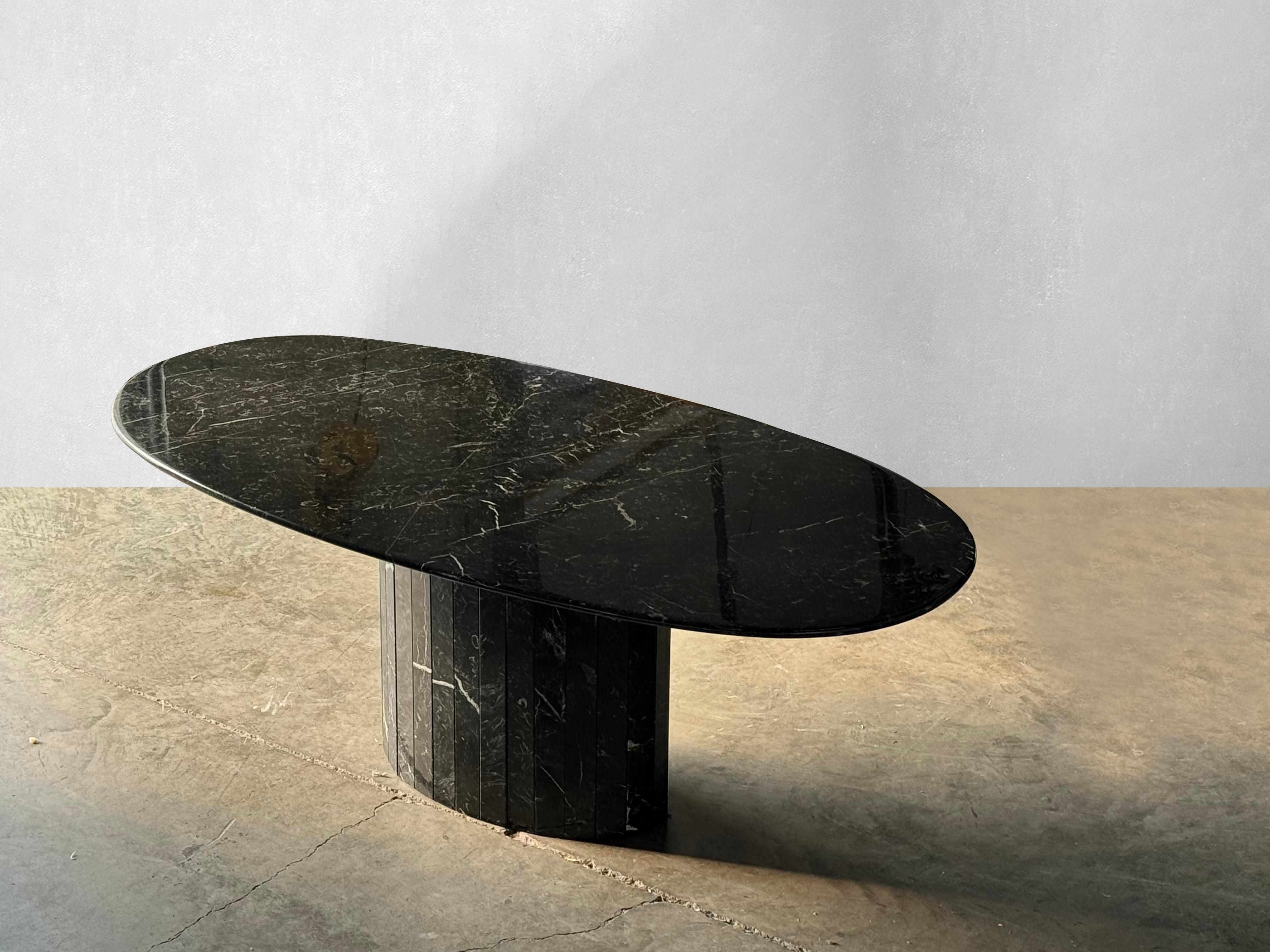 Post-Modern Vintage Nero Marquina Black Oval Marble Dining Table For Sale