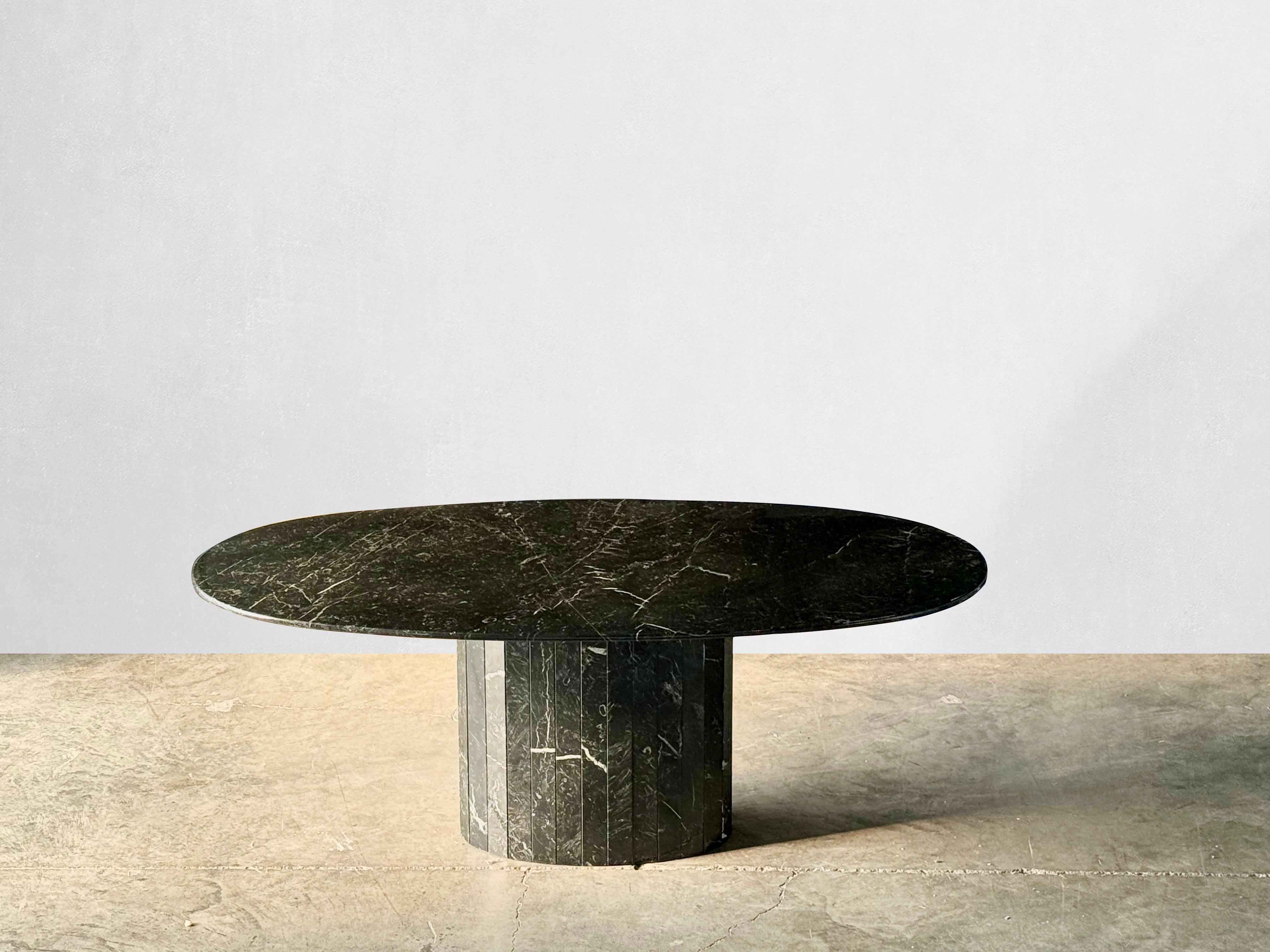 Spanish Vintage Nero Marquina Black Oval Marble Dining Table For Sale