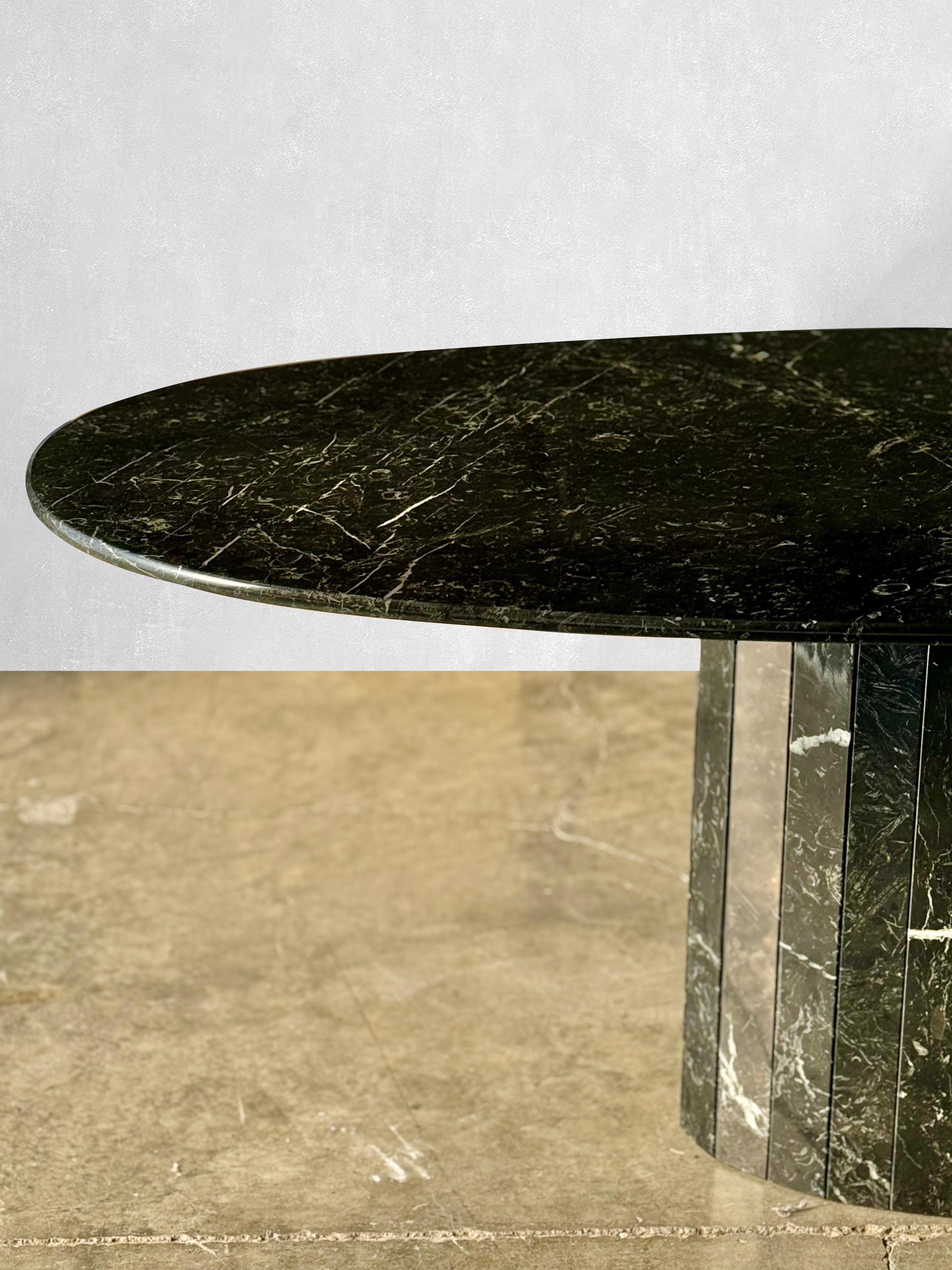 Vintage Nero Marquina Black Oval Marble Dining Table In Good Condition For Sale In St Louis Park, MN