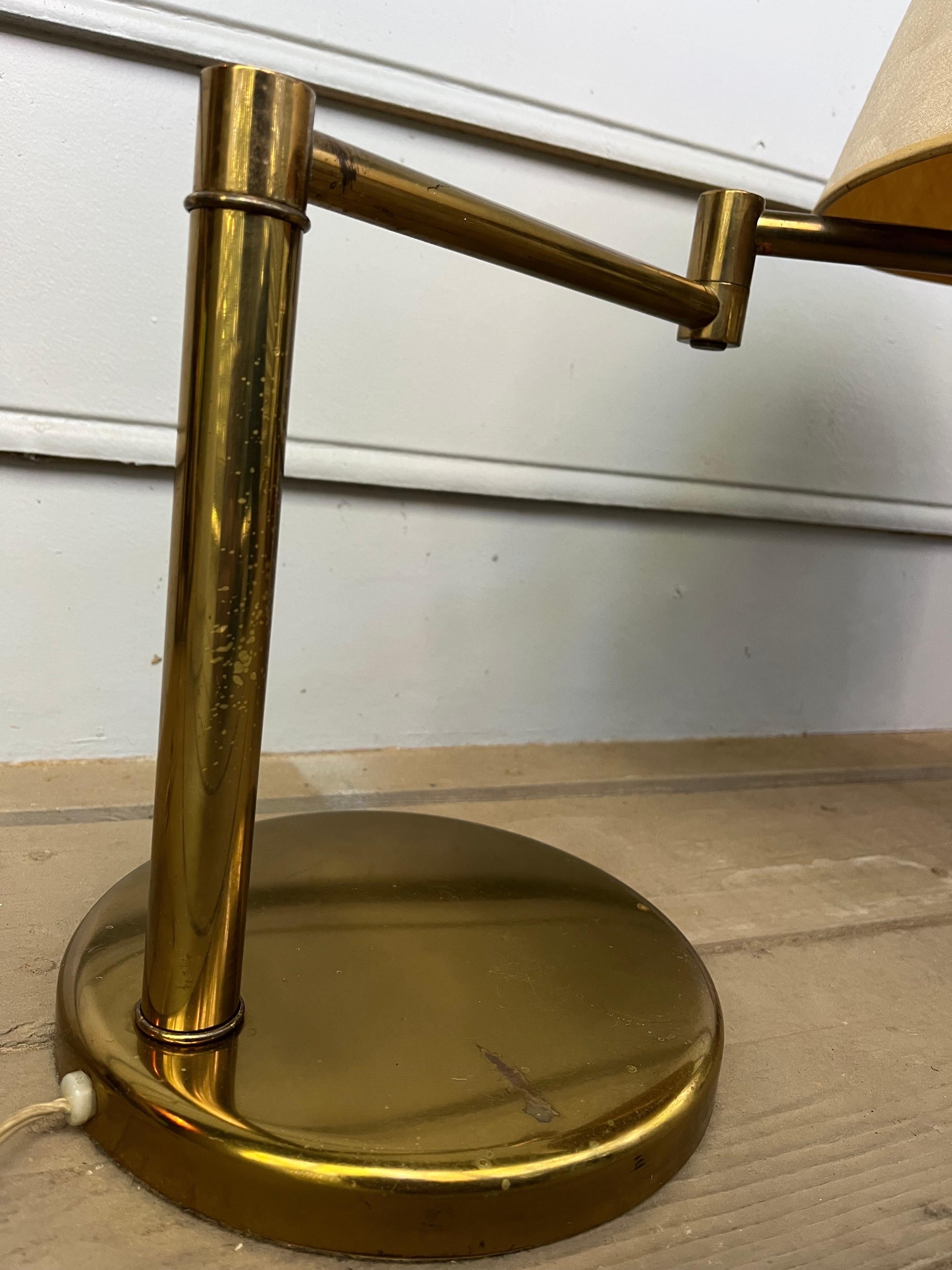 Vintage Nessen Brass Task Desk Table Lamp Original Metal Diffuser Shade Finial For Sale 1