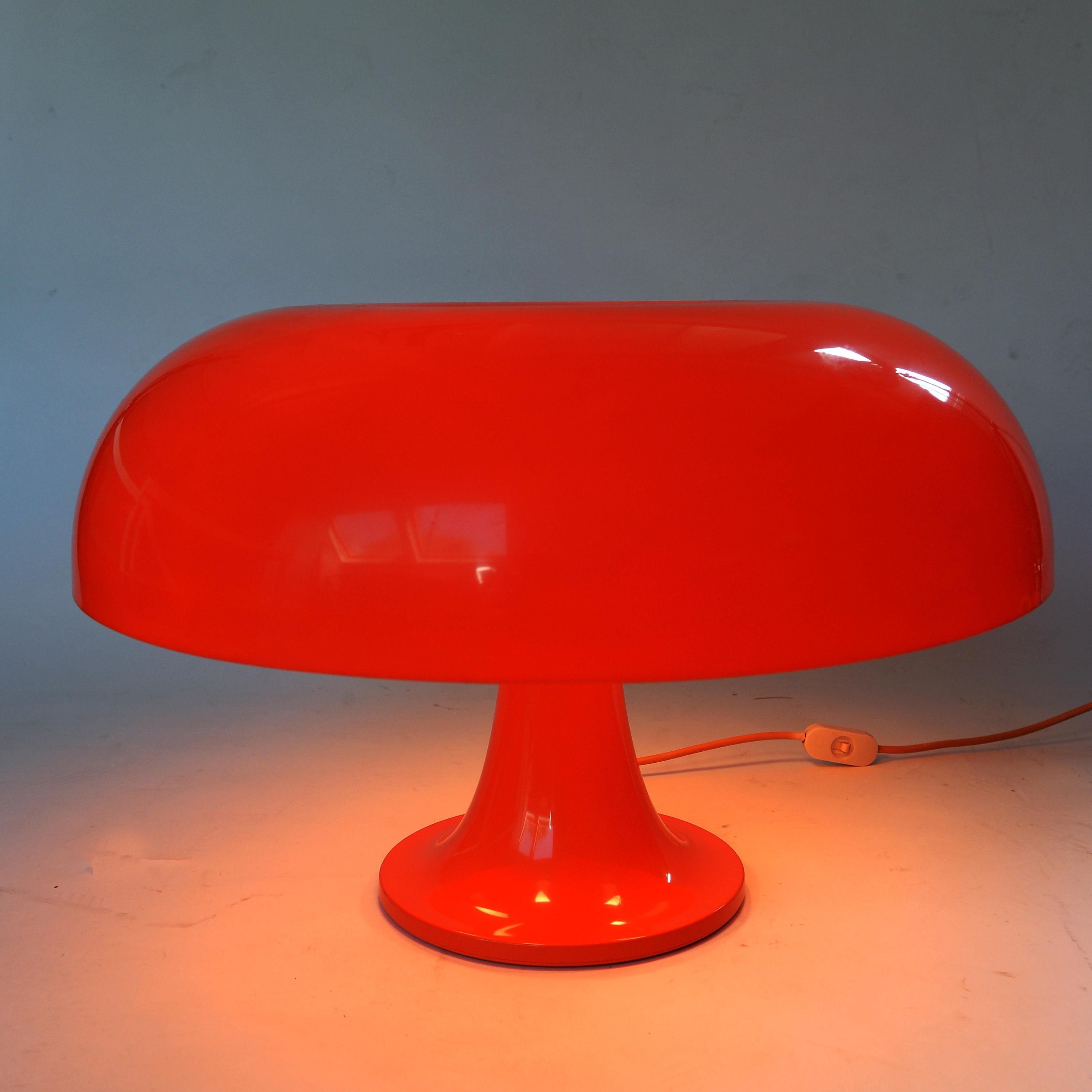 Italian Vintage Nesso Table Lamp by Giancarlo Mattioli for Artemide, 1960s