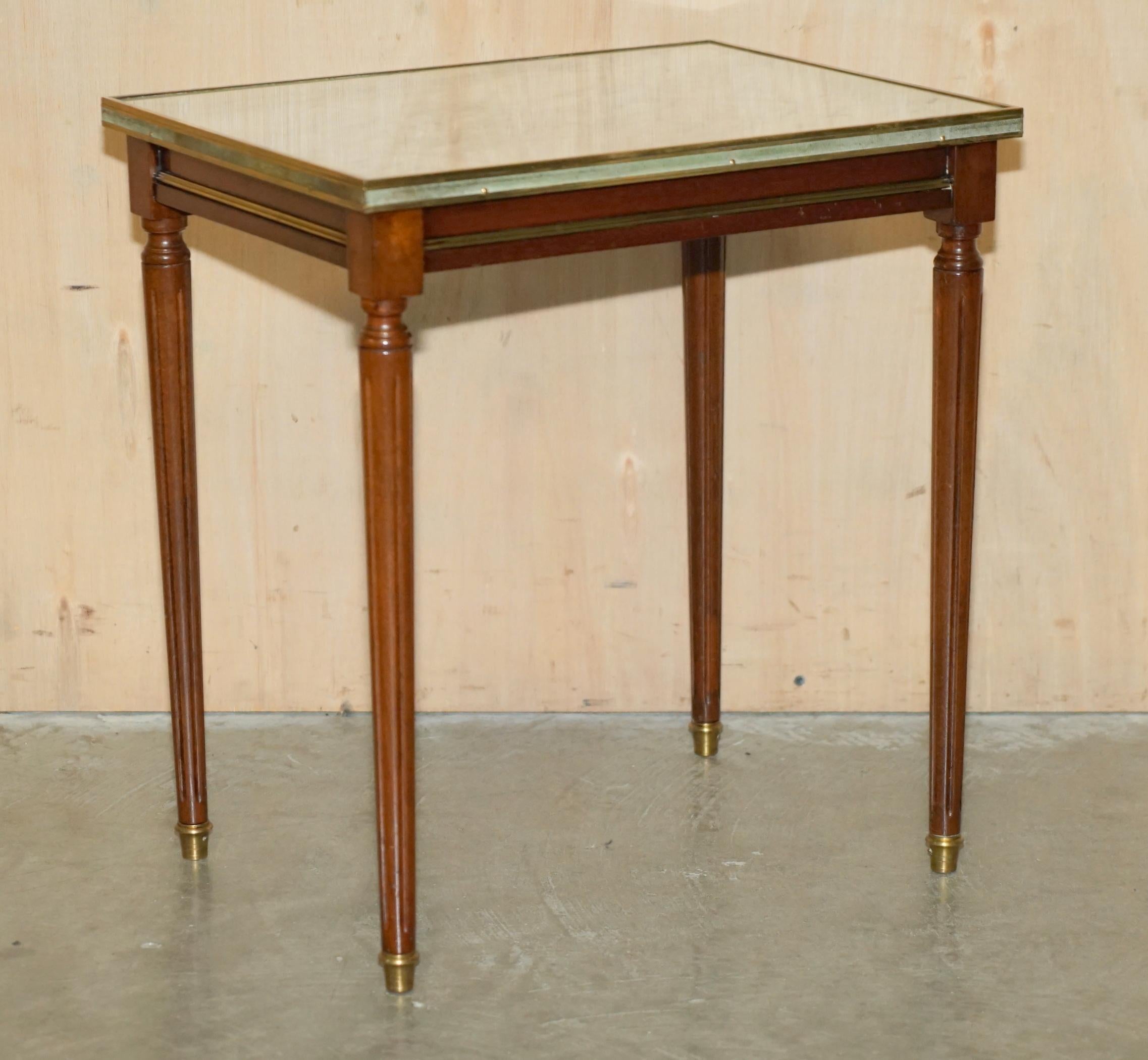 ViNTAGE NEST OF FRENCH EMPIRE HARDWORD ITALIAN CARRARA MARBLE & BRASS TABLES For Sale 2