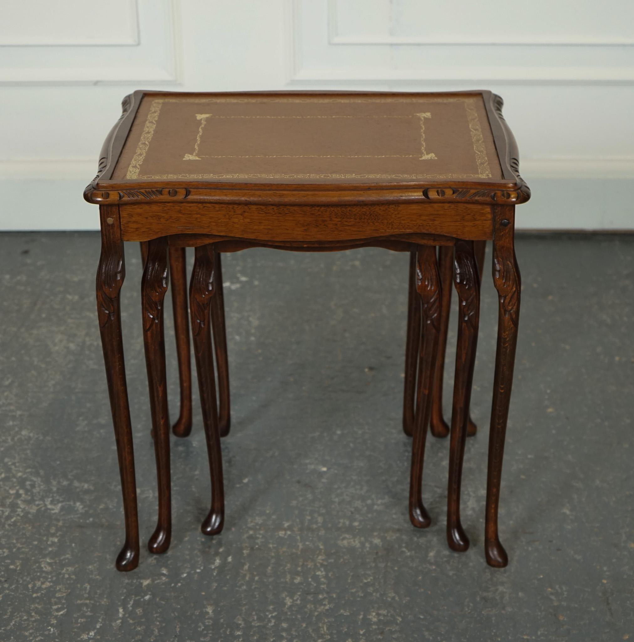 VINTAGE NEST OF TABLES QUEEN ANNE STYLE LEGS WiTH BROWN EMBOSSED LEATHER TOP J1 For Sale 1