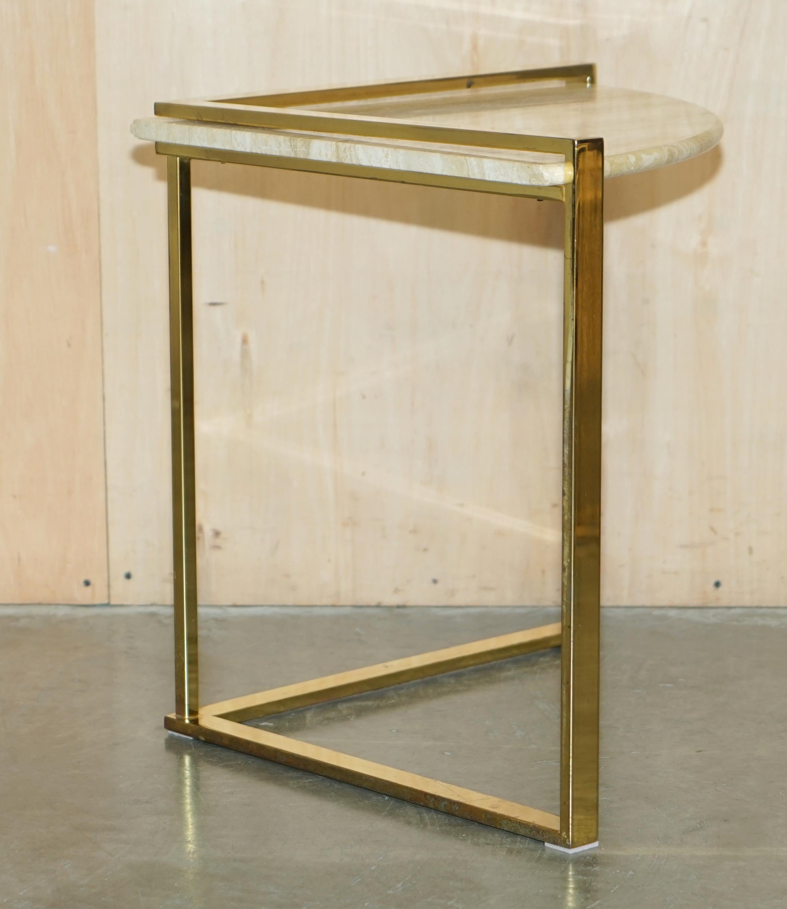 ViNTAGE NEST OF THREE MARBLE AND BRASS CORNER TABLES LOVELY MID CENTRUY LOOk ! en vente 4