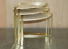 NIDO DI TRE TAVOLINI D'ANGOLO IN MARMO E OTTONE LOOK DEL MEDIO CENTRO!