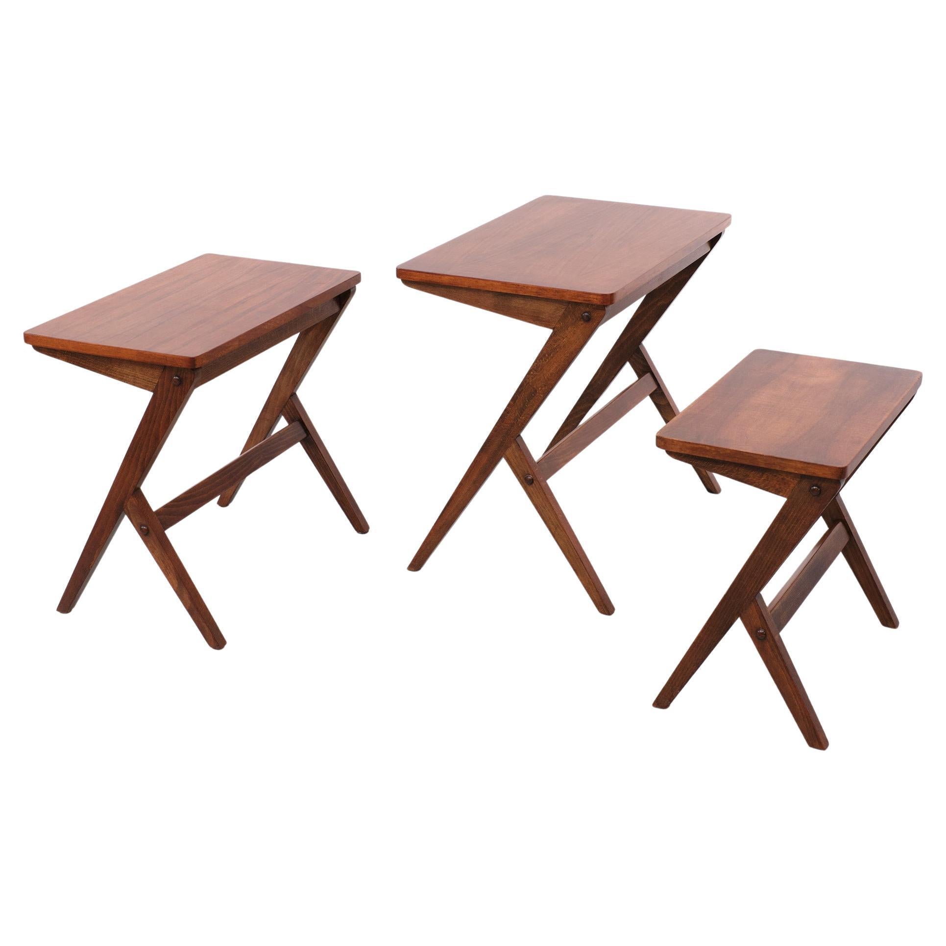 Mid-20th Century  Vintage Nesting Tables in Walnut by Bengt Ruda  Sweden   1950s For Sale