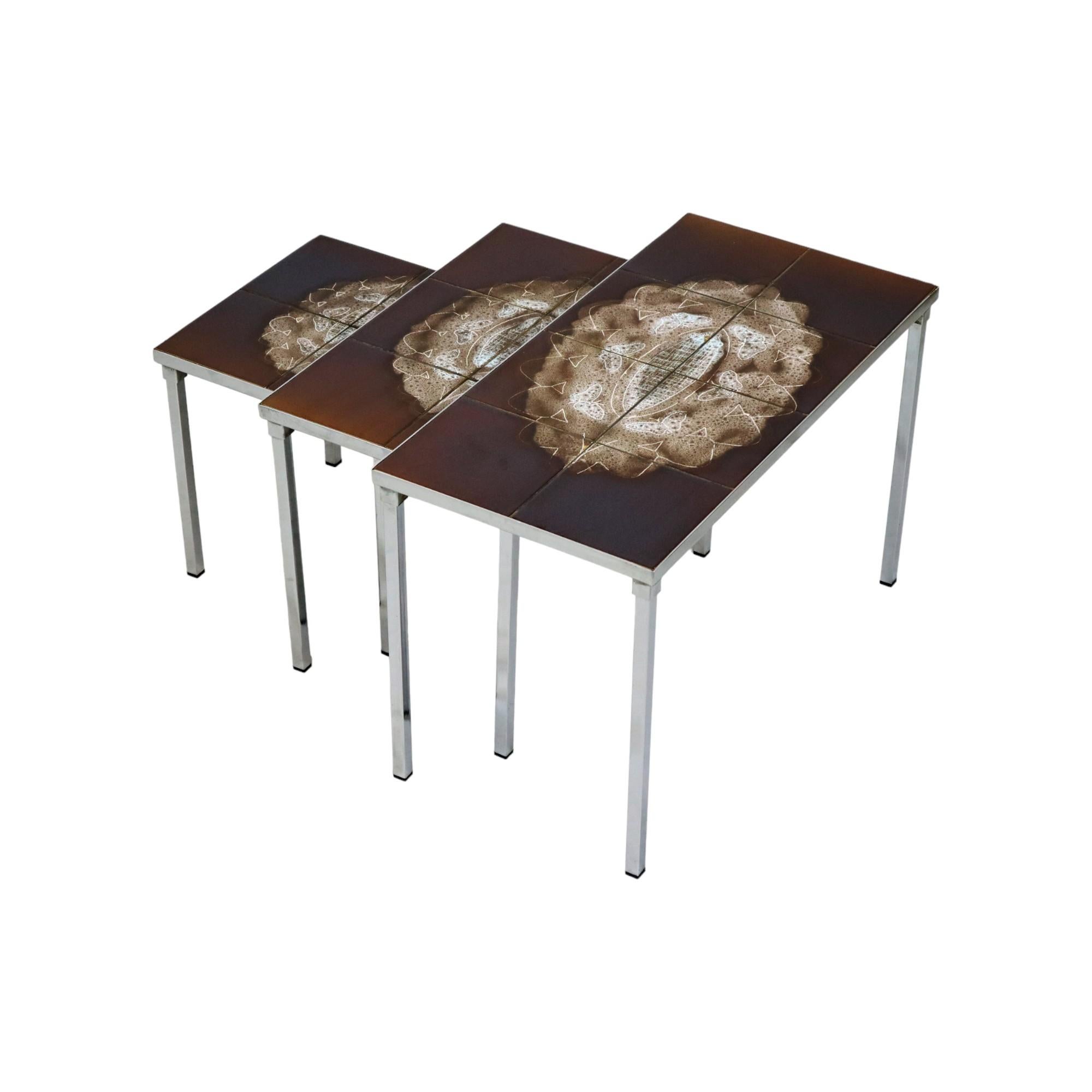 Vintage-Stapeltische und Kacheltische Adri Belarti, 3er-Set, Chrom-Keramik im Angebot 1