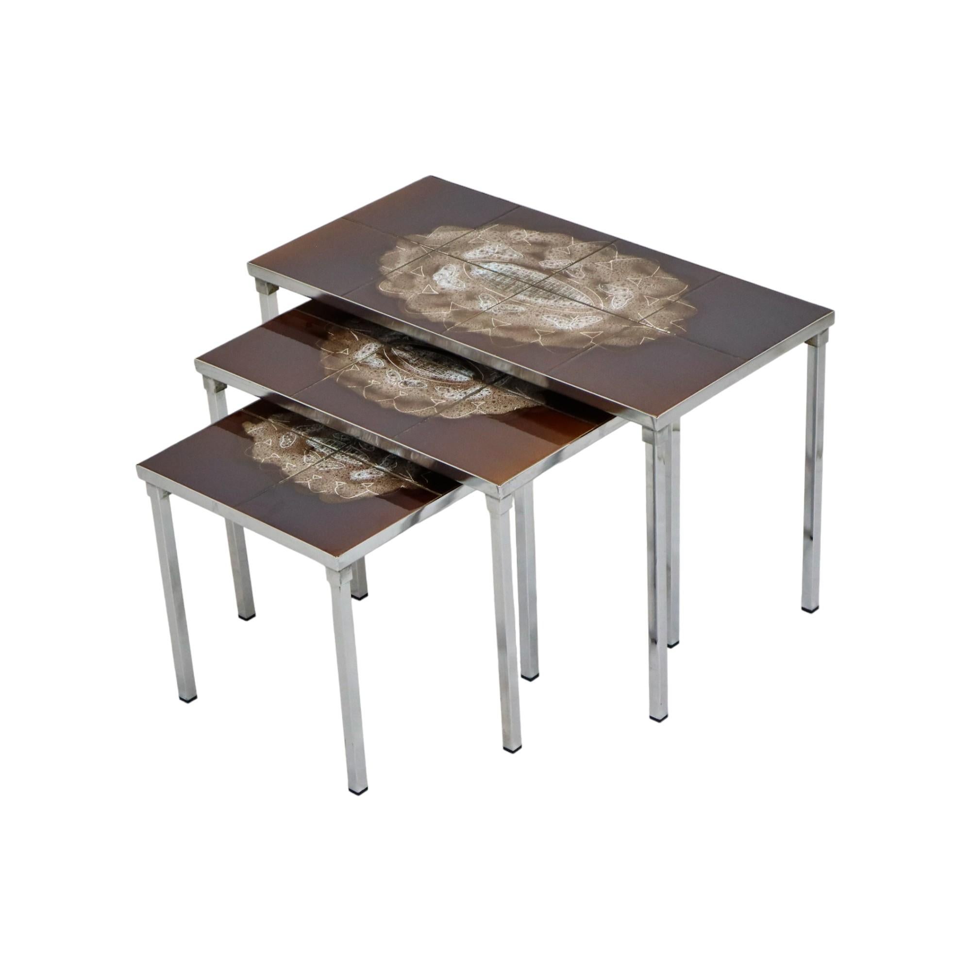 Vintage-Stapeltische und Kacheltische Adri Belarti, 3er-Set, Chrom-Keramik im Angebot