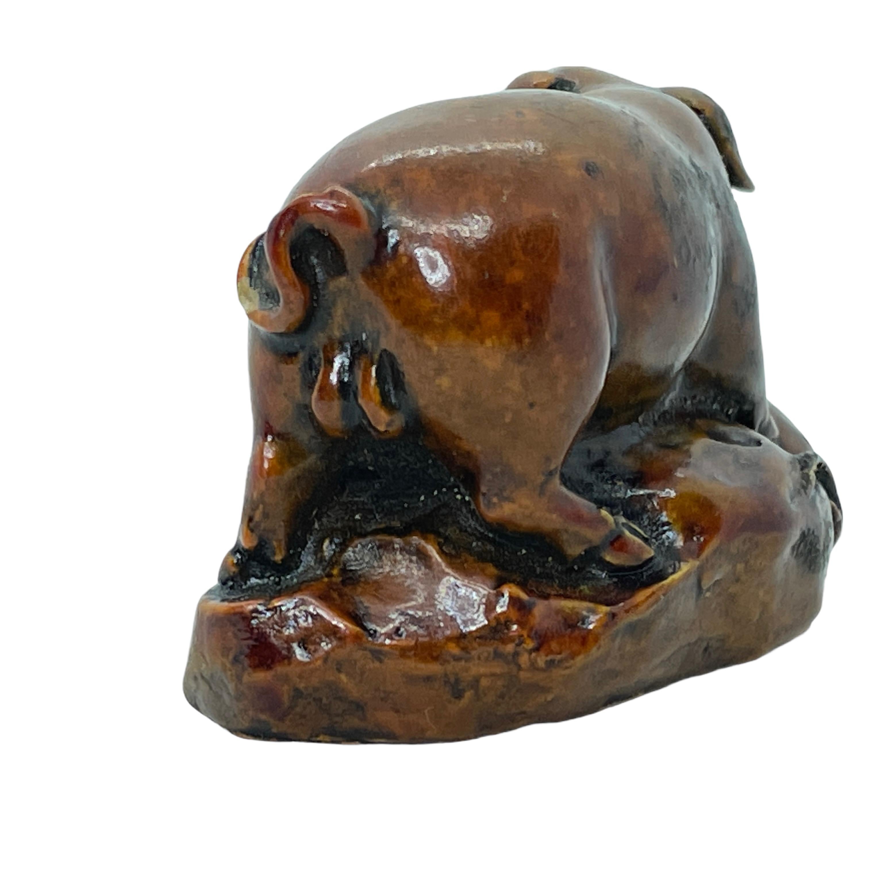 Netsuke Vintage Figura de Piedra de Jabón Cerdo siglo XX en venta