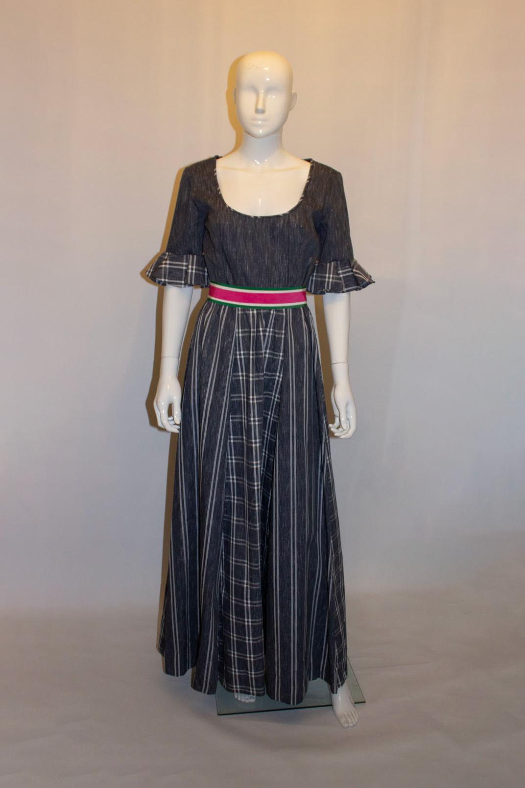 Vintage Netti Vogue Blue Stripe Summer Gown In Good Condition For Sale In London, GB