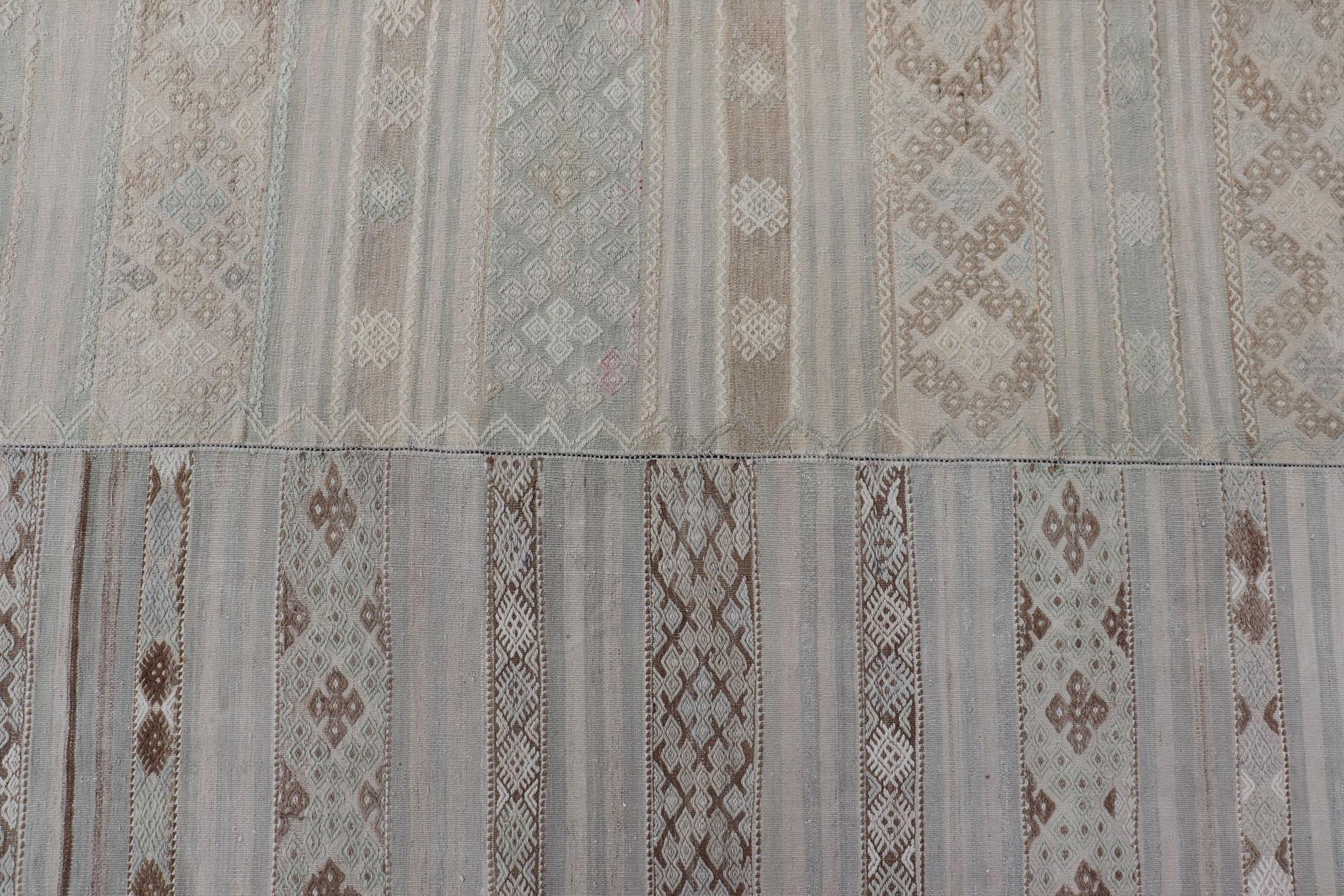 Vintage Neutral Paneled Kilim Flat-Weave in Neutral Muted Tones For Sale 3