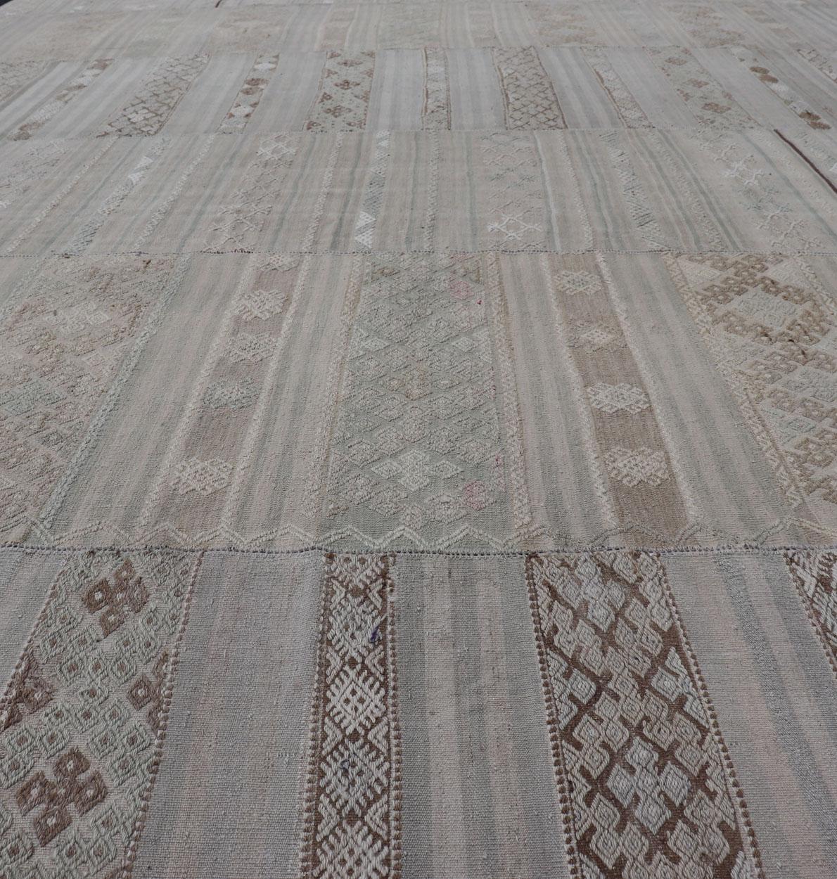 Vintage Neutral Paneled Kilim Flat-Weave in Neutral Muted Tones For Sale 2
