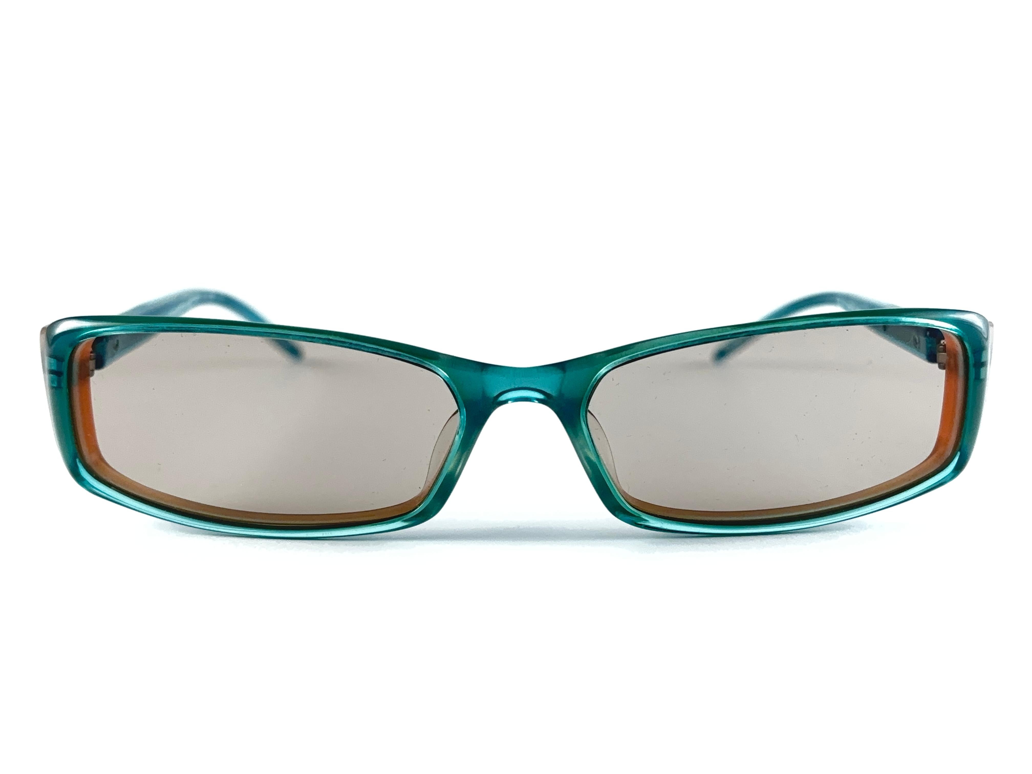 Vintage New Alexander McQueen Office Siren Made in Japan Sonnenbrille (Braun) im Angebot