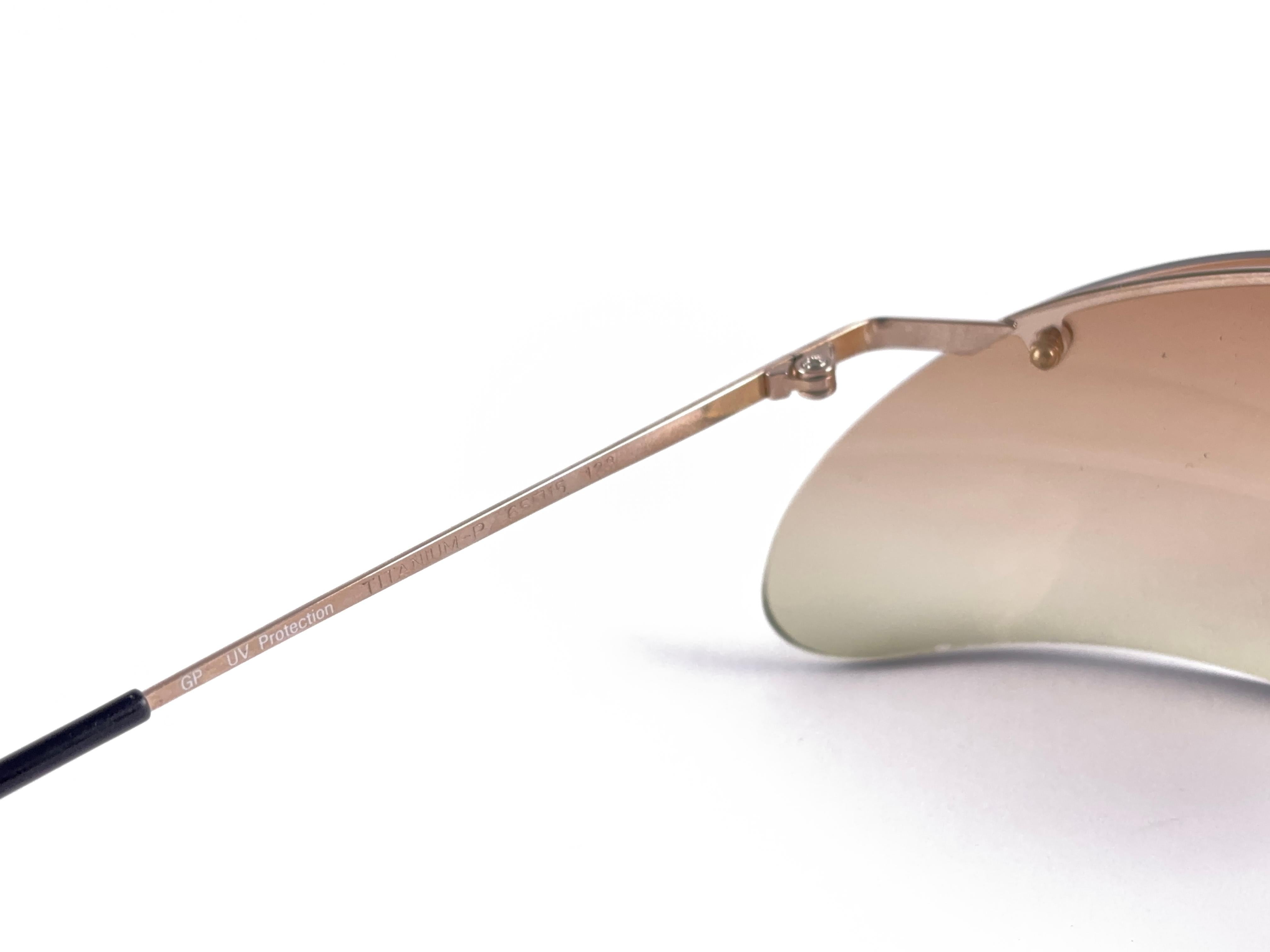 Brown Vintage New Alexander McQueen Titanium Rimless Made in Japan Sunglasses For Sale