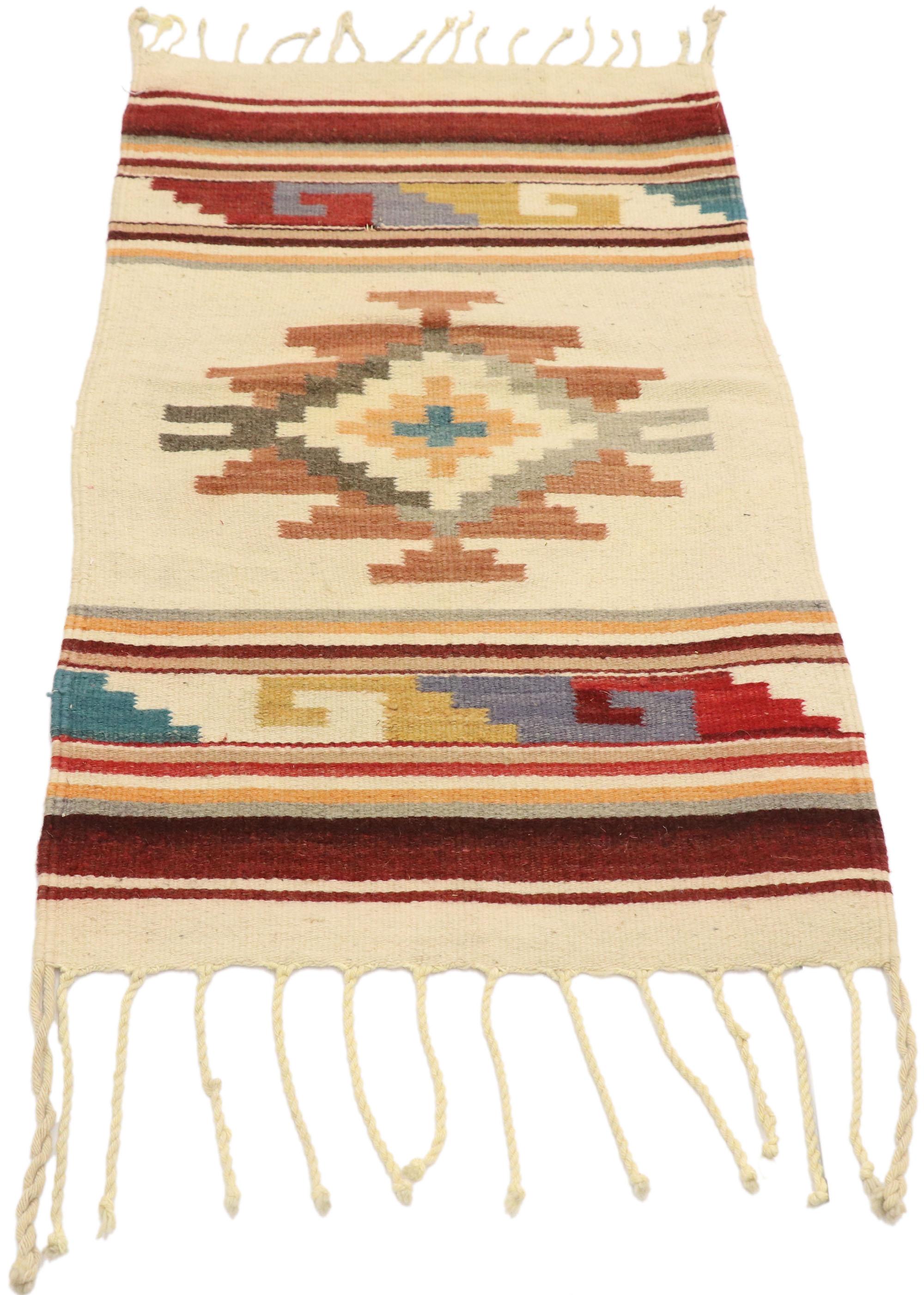 Navajo 1970s Vintage Southwest Kilim Rug, Contemporary Santa Fe Meets Allure Modern For Sale