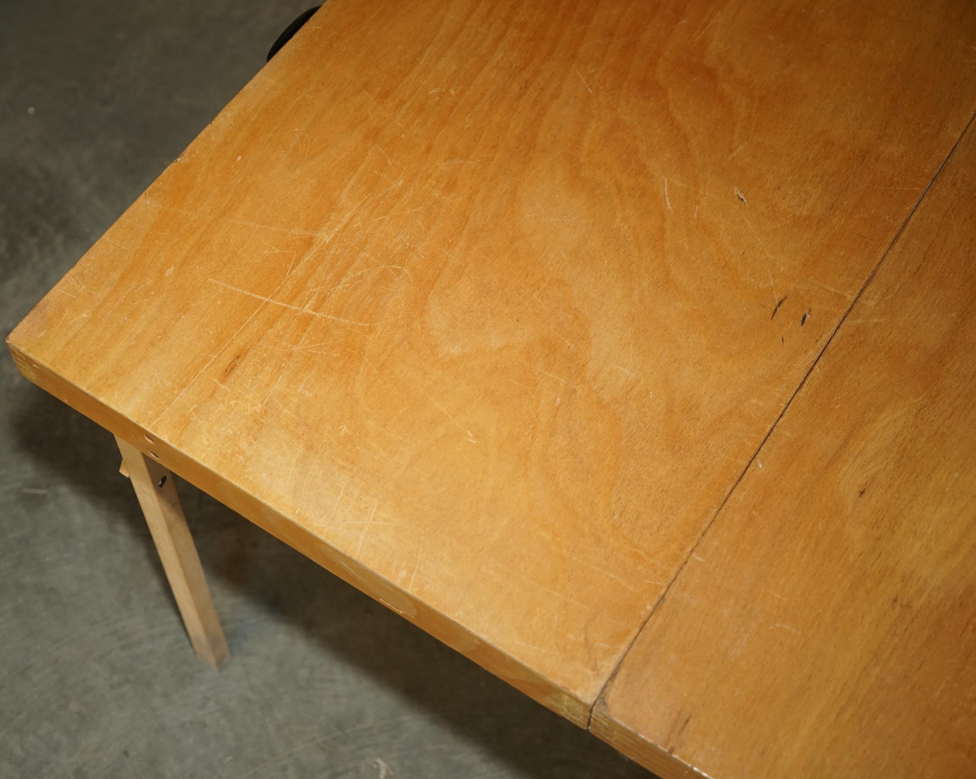 ViNTAGE NEW OLD STOCK COMPAC UK FOLDING CAMPING PICNIC TABLE & FOUR STOOLS For Sale 5