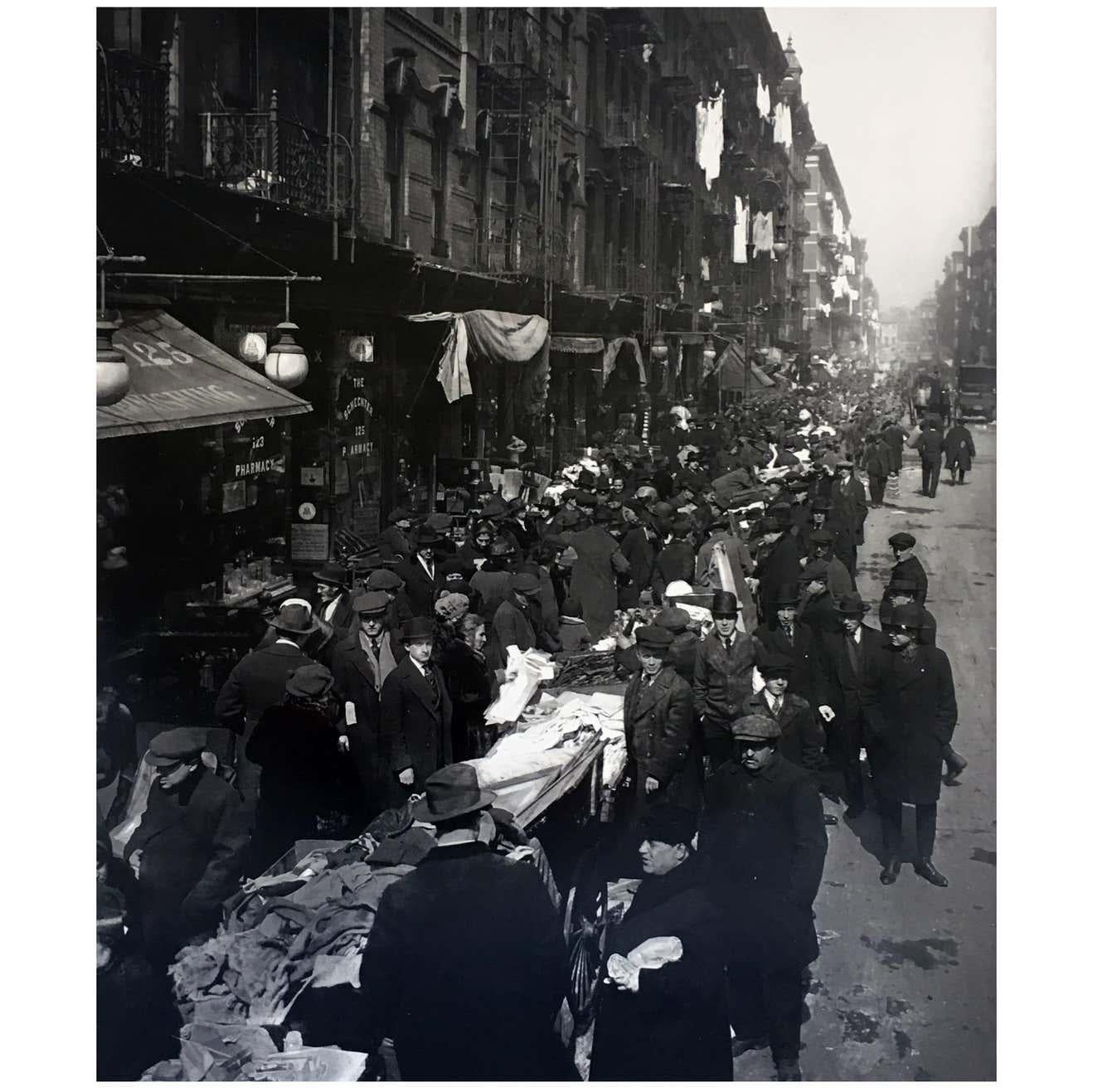 Vintage New York Lower East Side Fotografie im Zustand „Gut“ im Angebot in Brooklyn, NY