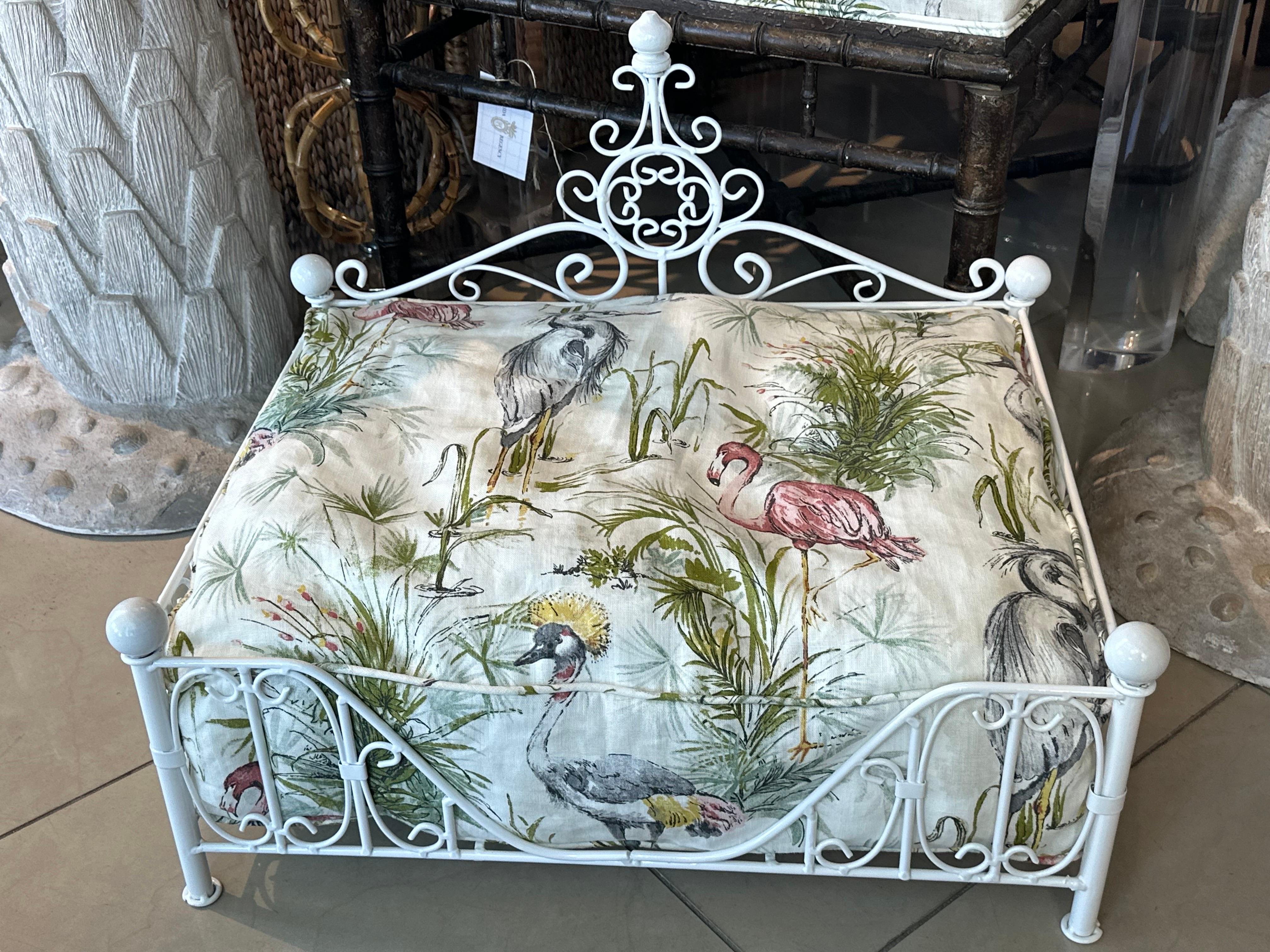 Powder-Coated Vintage Newly Finished Upholstered Metal French Dog Pet Bed Palm Beach Birds  For Sale