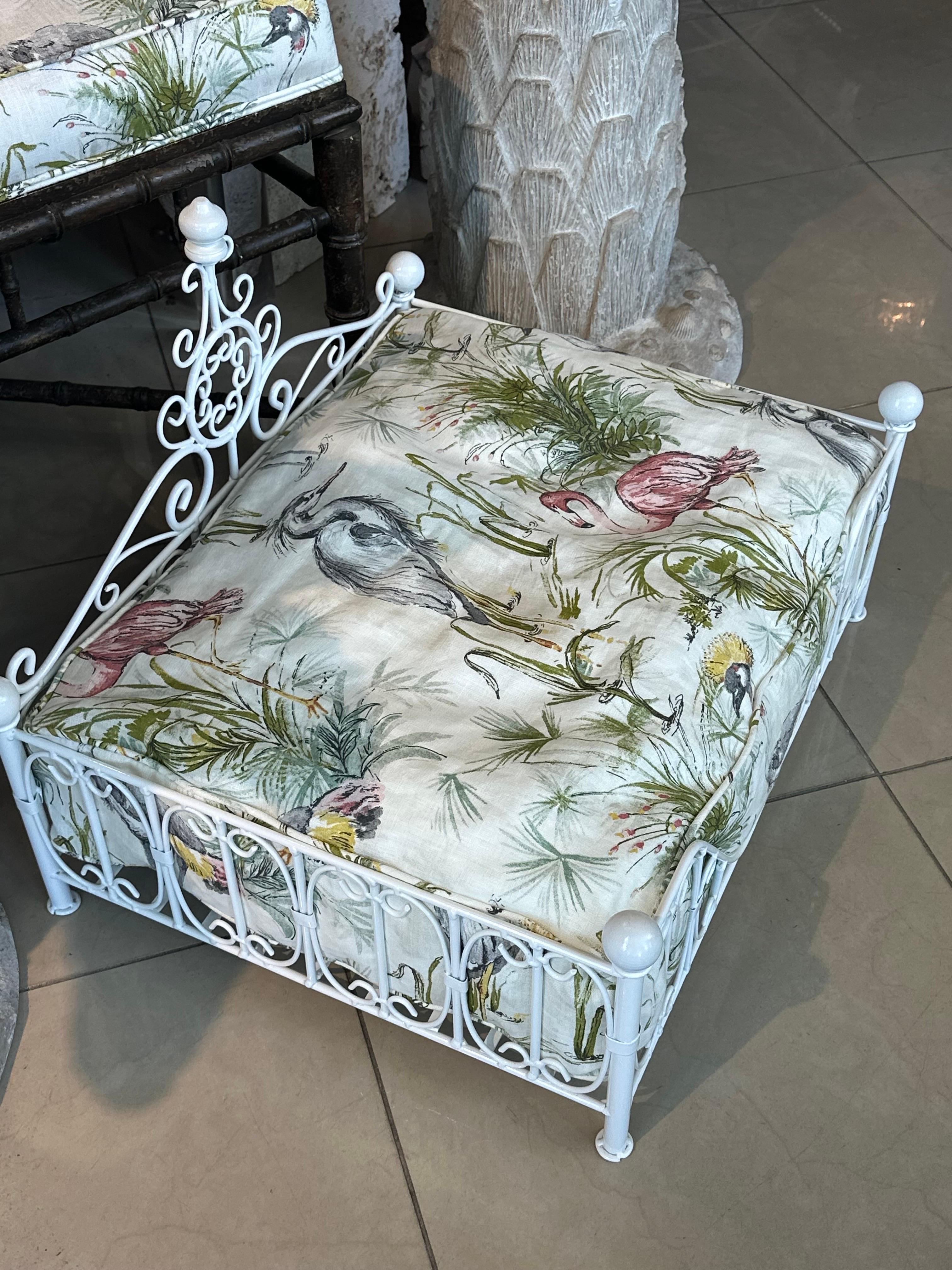 Vintage Newly Finished Upholstered Metal French Dog Pet Bed Palm Beach Birds  For Sale 1