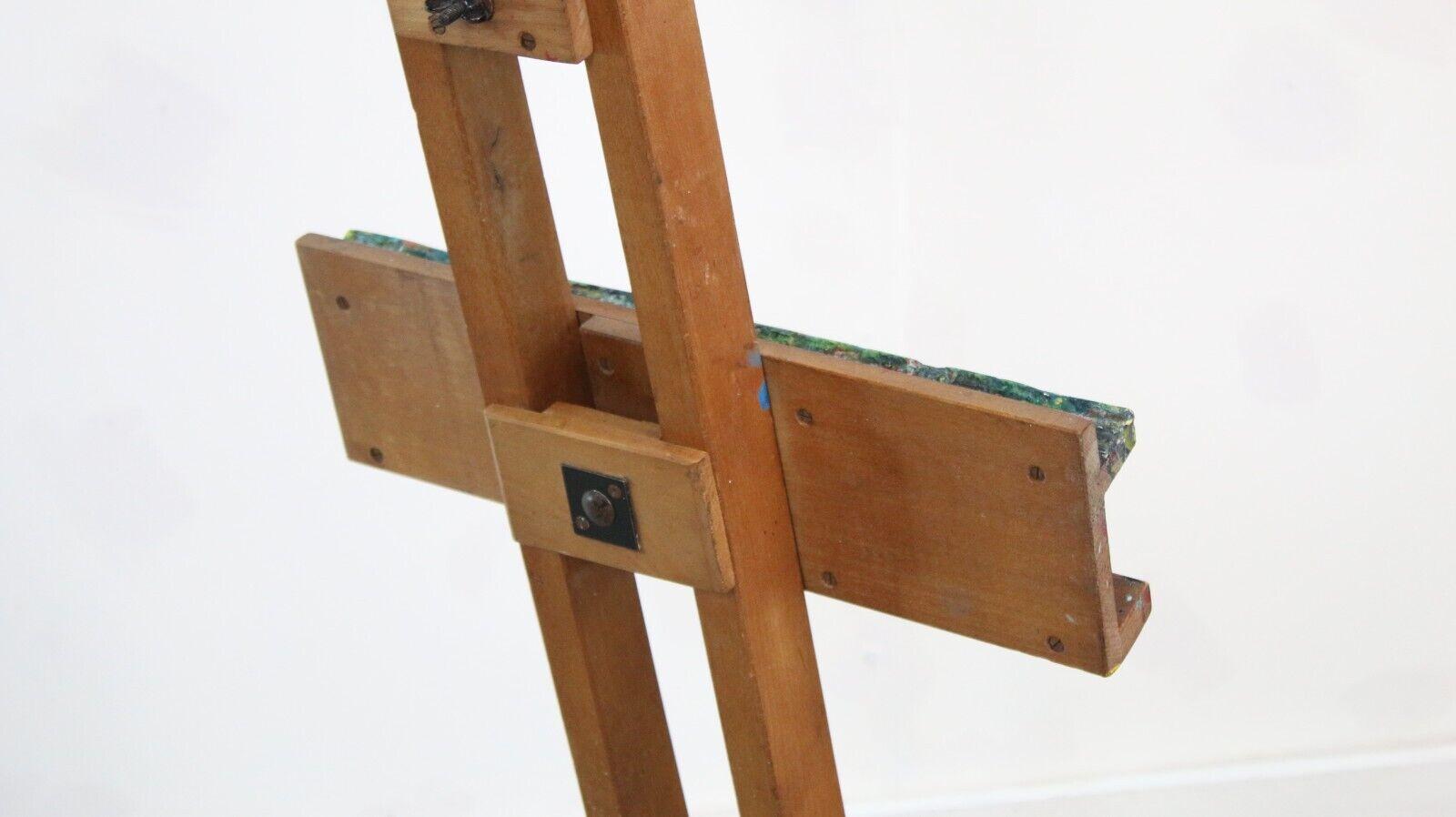 Wood Vintage Newton and Winsor Artists Easel For Sale