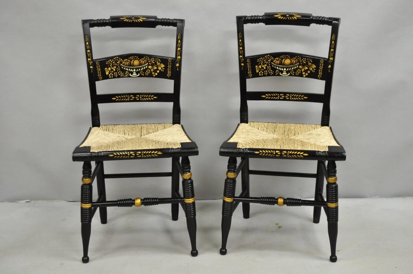 Vintage Nichols & Stone Hitchcock Ernte Schablone gemalt schwarz Side Chair Paar im Angebot 5
