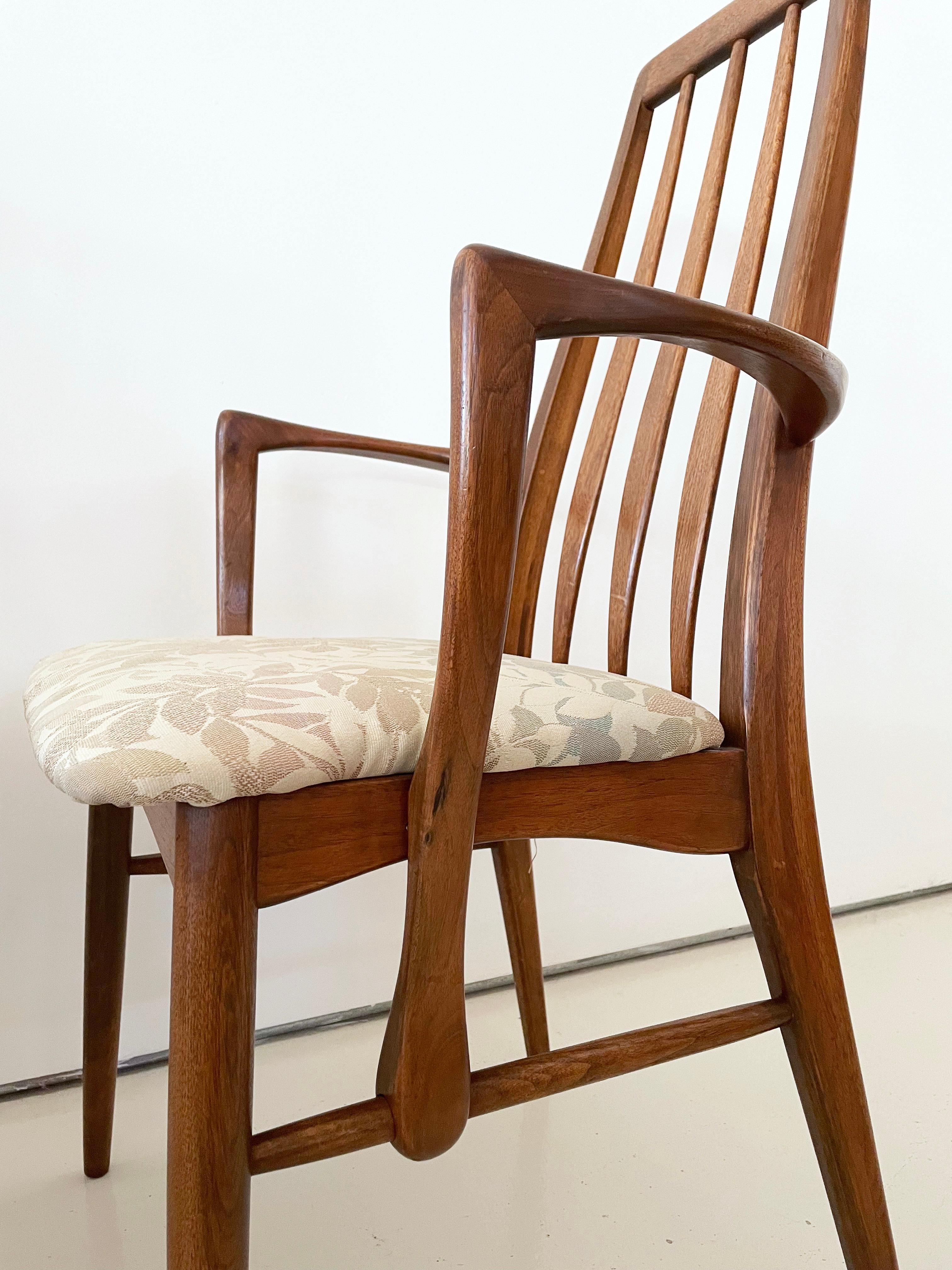 Sedie da pranzo in teak vintage di Niels Koefoed, set di 8, da rivestire su misura in vendita 3